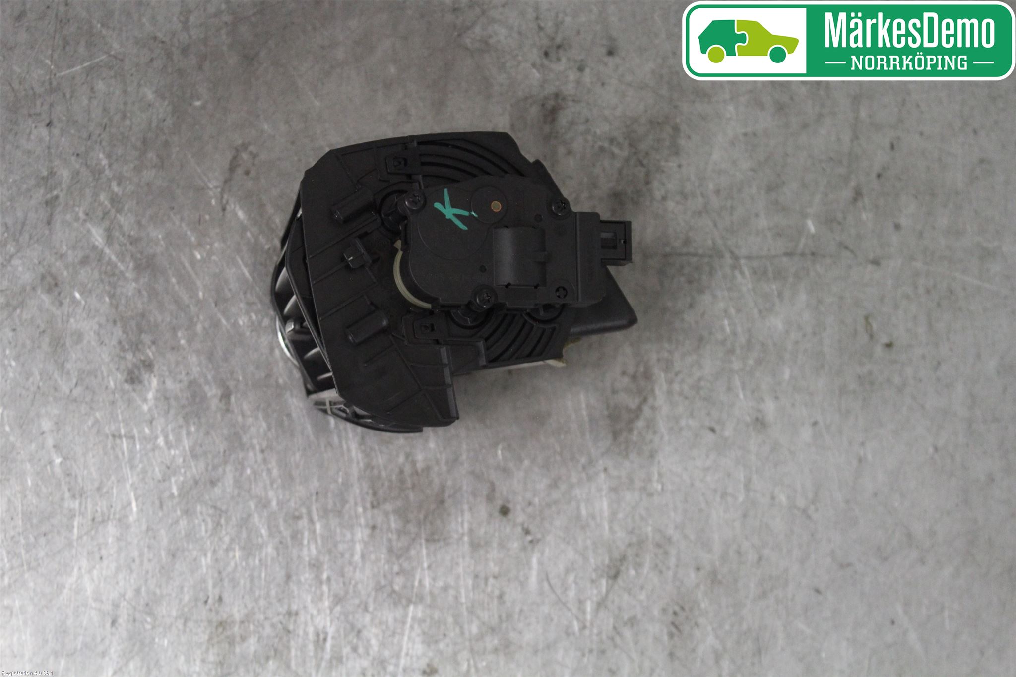 Jaguar XF 08-15 Defrosterkanal-Munstycke