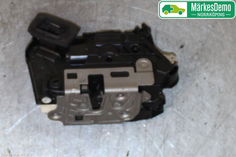 Volkswagen VW POLO 10-17 Låskista-Dörrlås