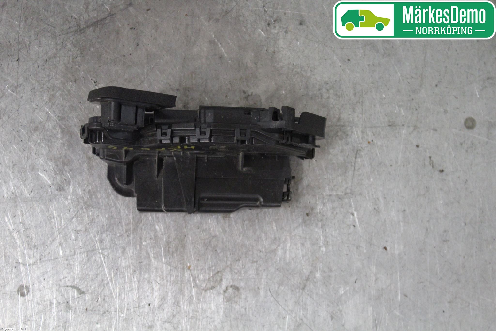 Volkswagen VW GOLF / E-GOLF VII 13-20 Låskista-Dörrlås