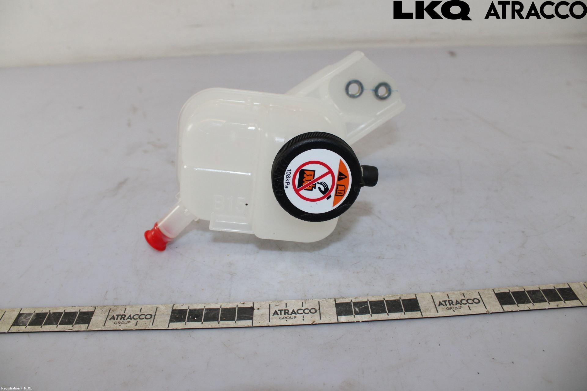 Toyota YARIS CROSS XP21 21- Expansionstank