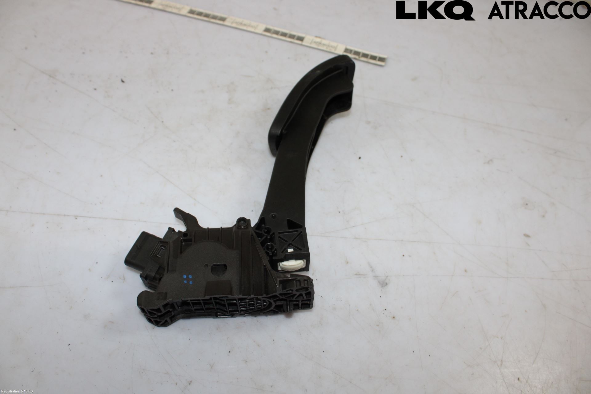 Volkswagen VW ID.7/TOURER 24- Gaspedal