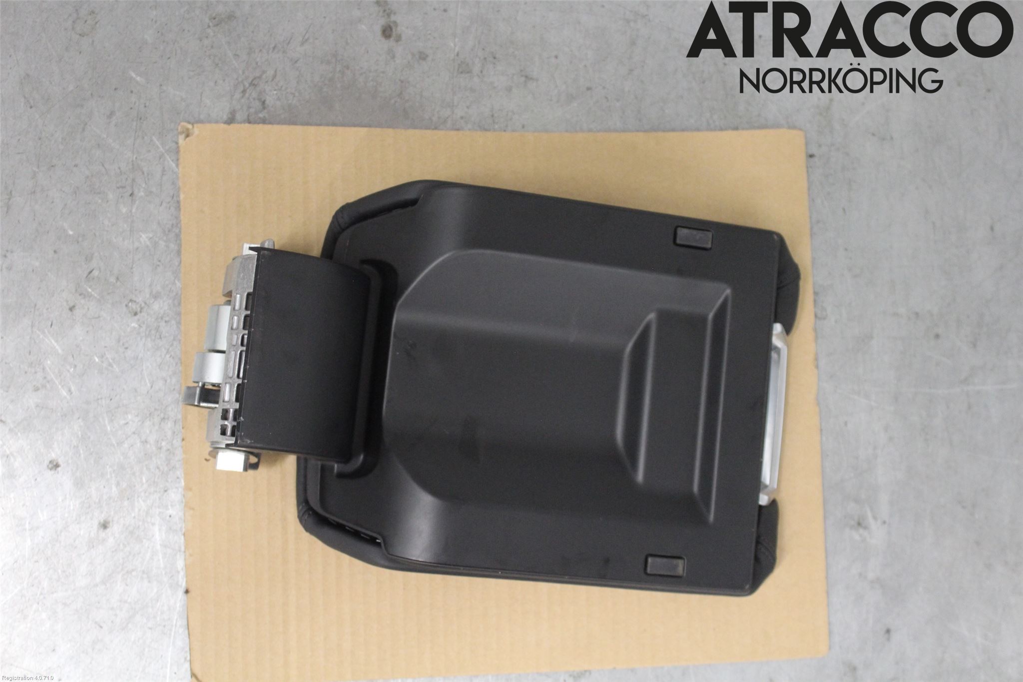 Audi A6 F2/C8 19- Inredning Armstöd