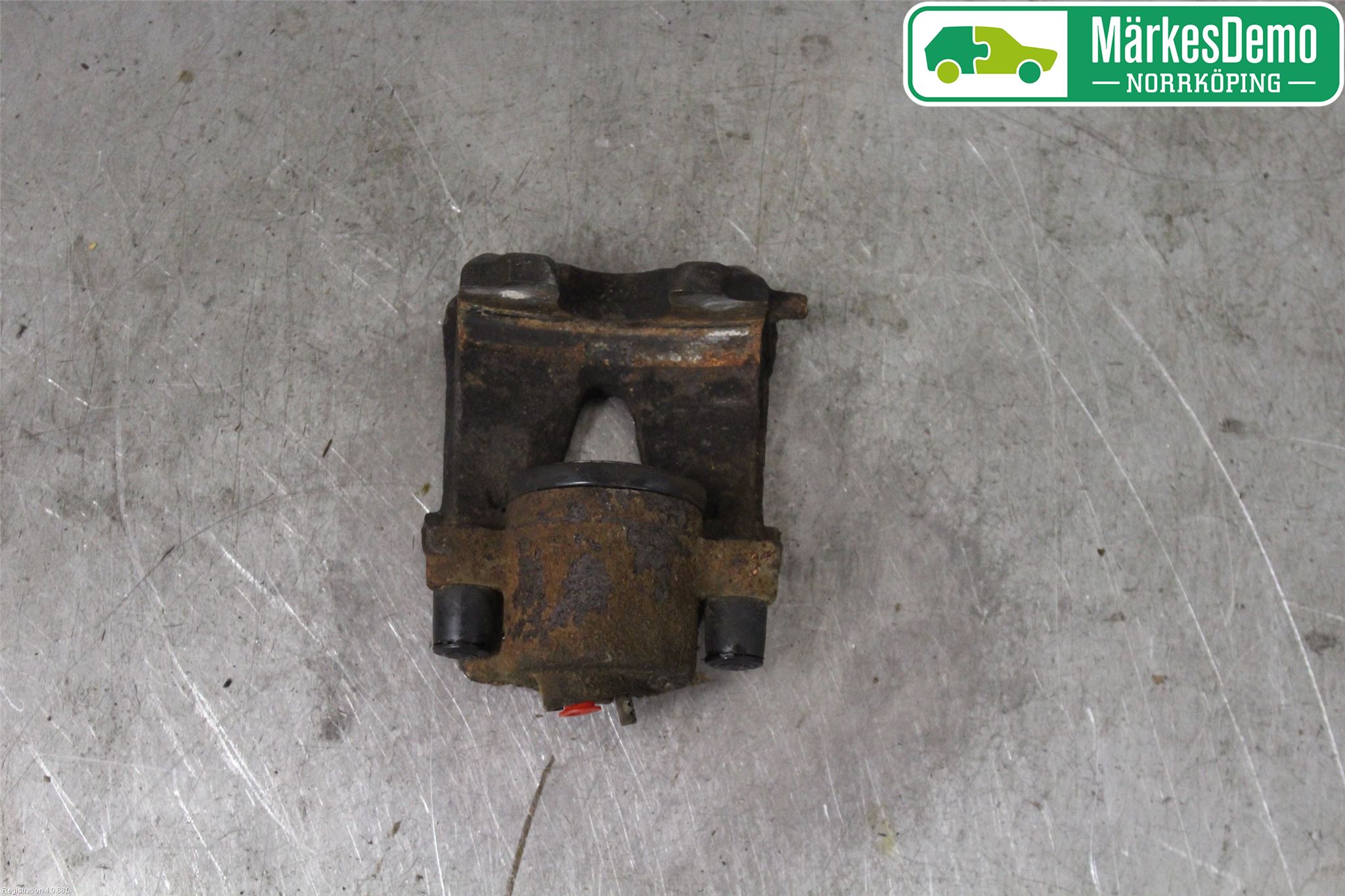 Volkswagen VW GOLF V 04-09 Bromsok Fram Höger