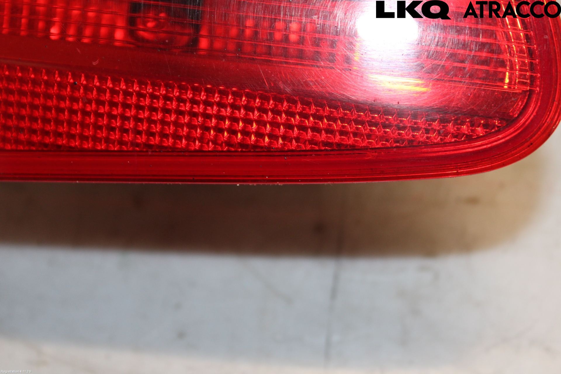 Volkswagen VW TOURAN 10-15 Bakljus Lucka Vä