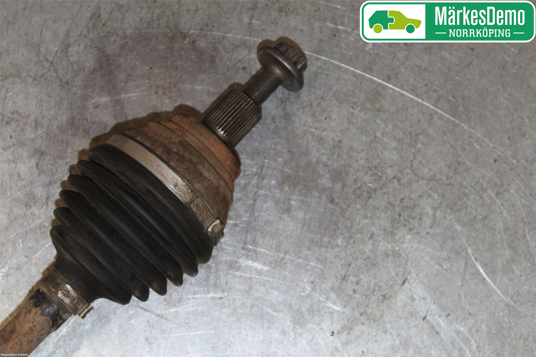 Audi A3/S3 8V 13-20 Drivaxel Fram Vänster