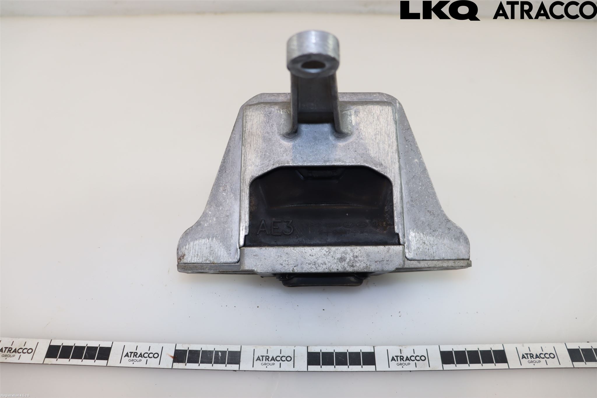 Hyundai IONIQ AE 17-22 Motorfäste