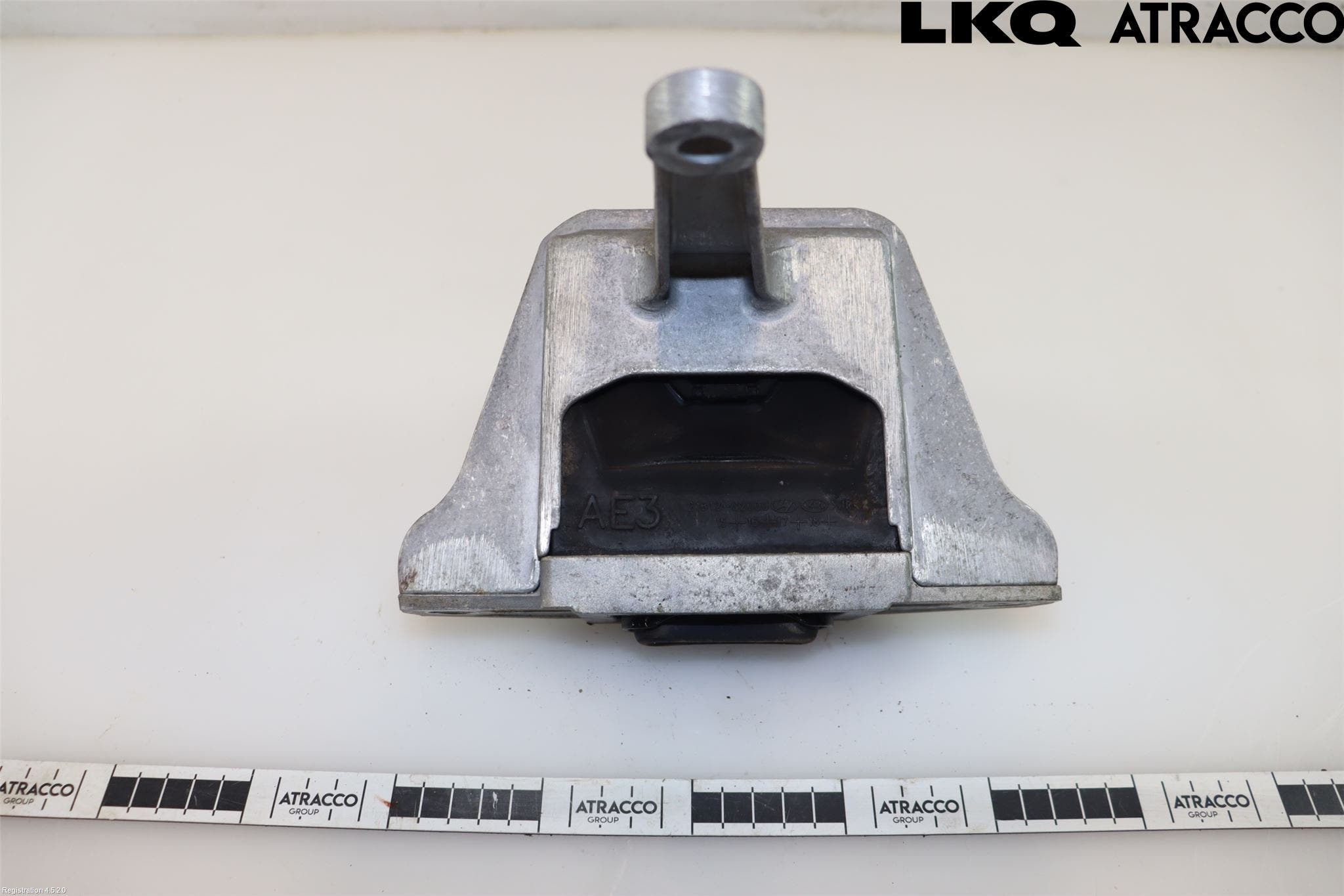 Hyundai IONIQ AE 17-22 Motorfäste