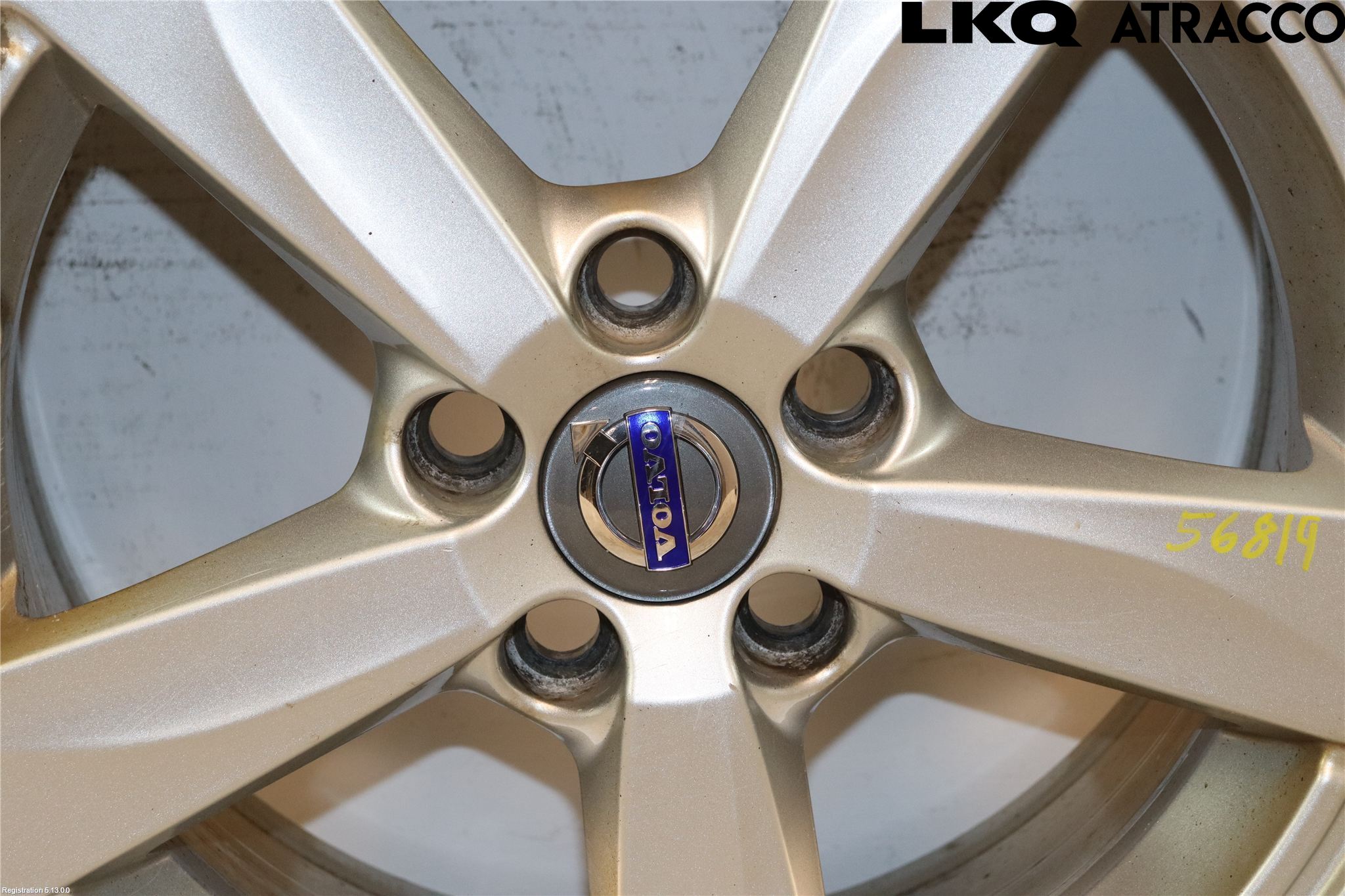 Volvo V40 12-19 Fälg Aluminium