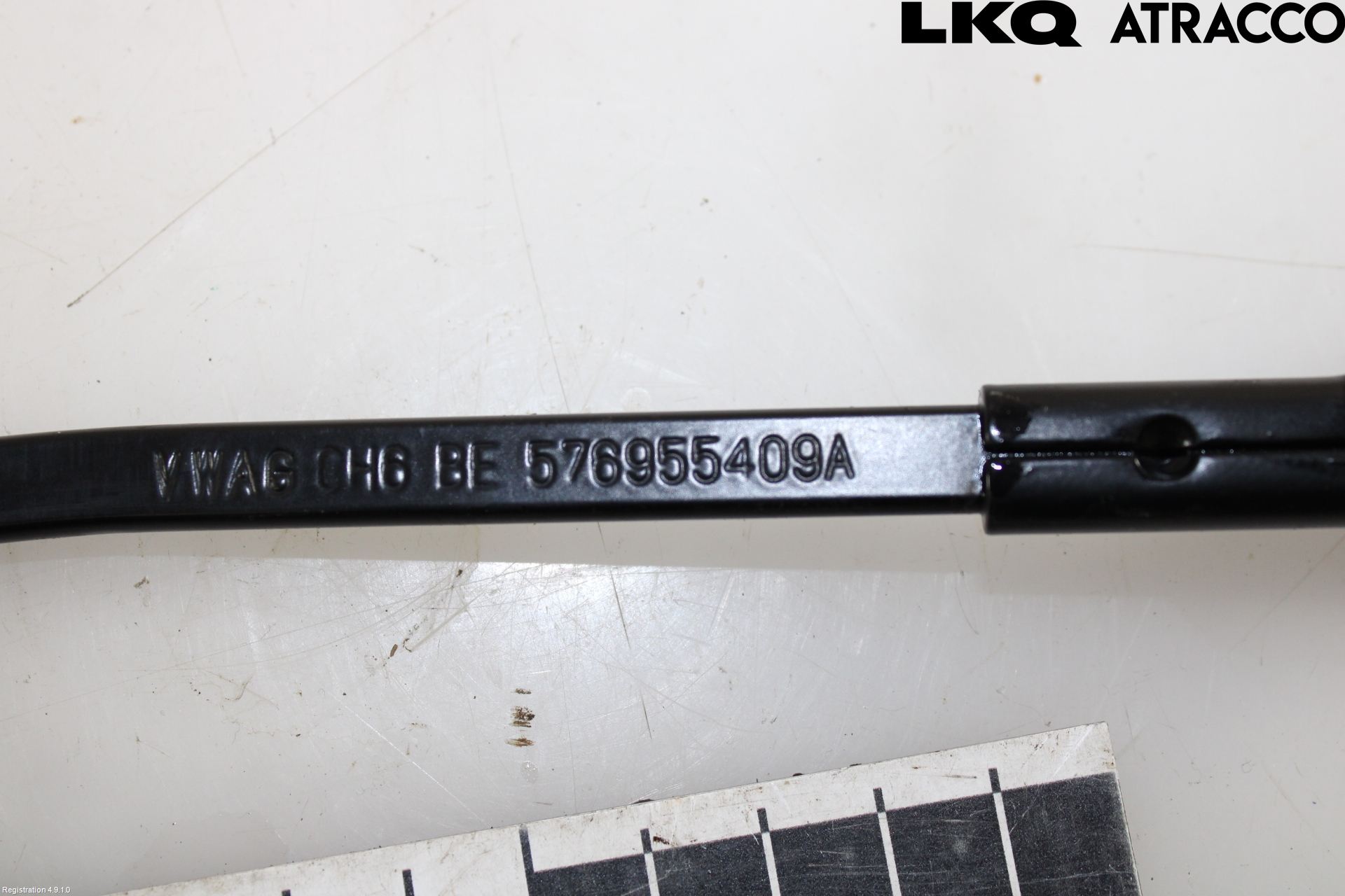 Seat ATECA 16->> Torkararm Armar Vindruta