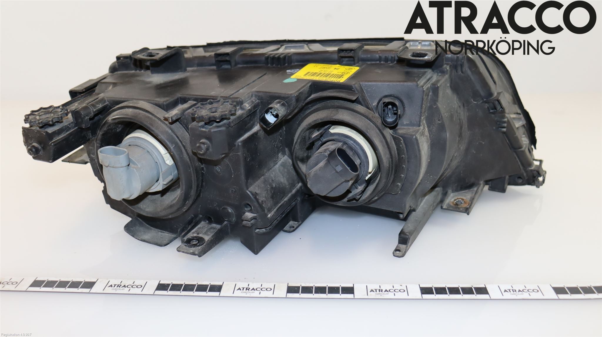 BMW 3 E46      98-05 Strålkastare Vänster