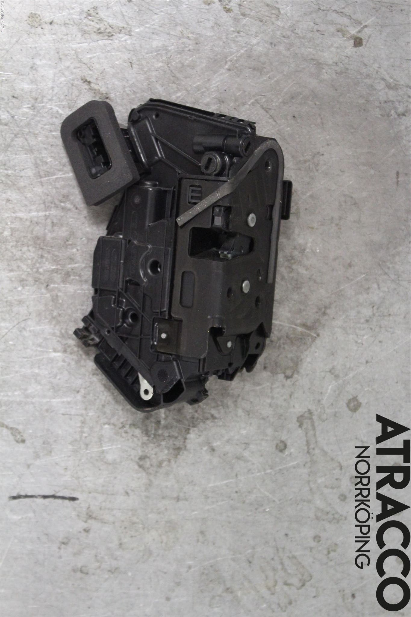 Skoda FABIA 15-21 Låskista-Dörrlås