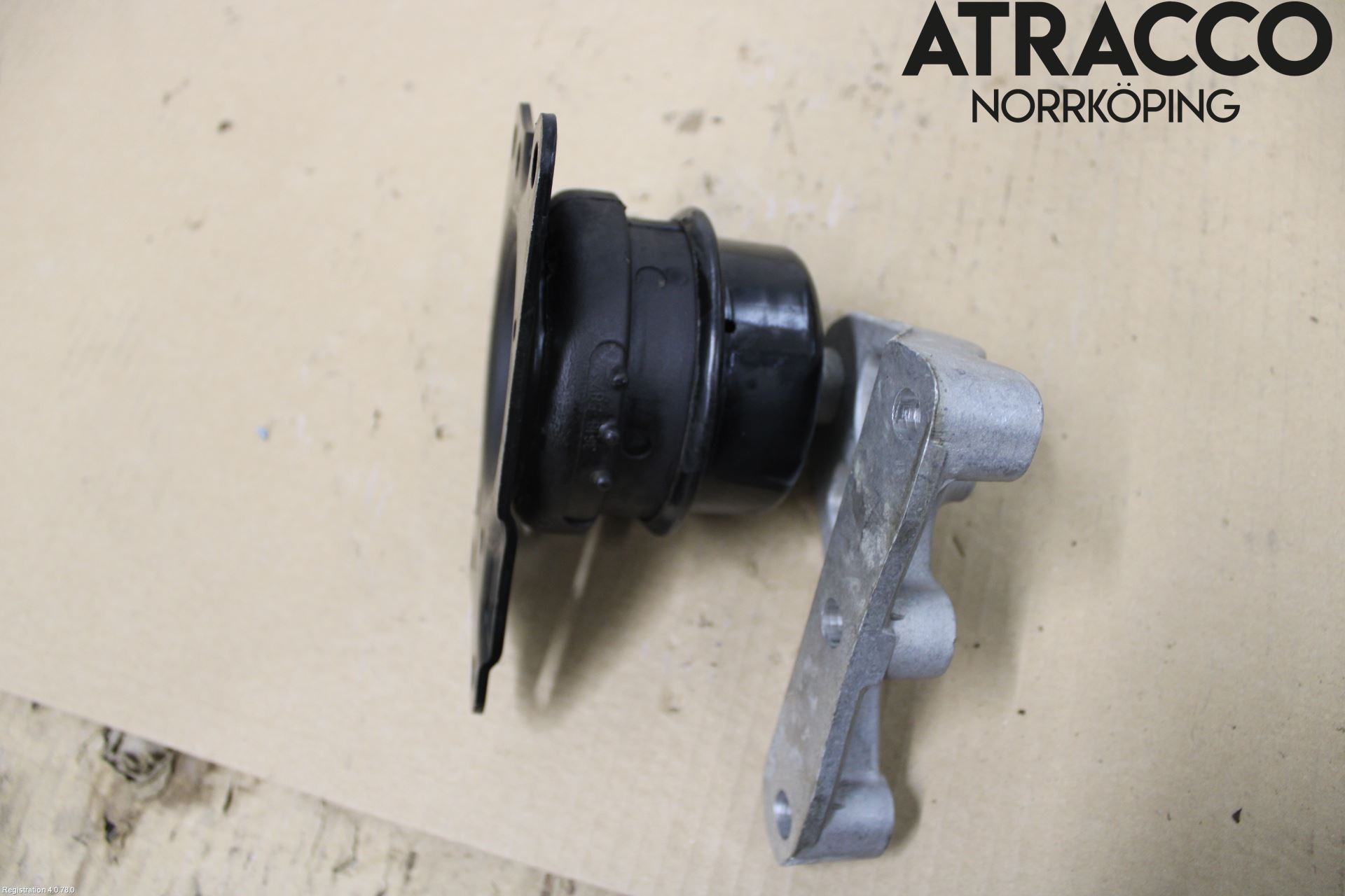 Skoda FABIA 15-21 Motorfäste