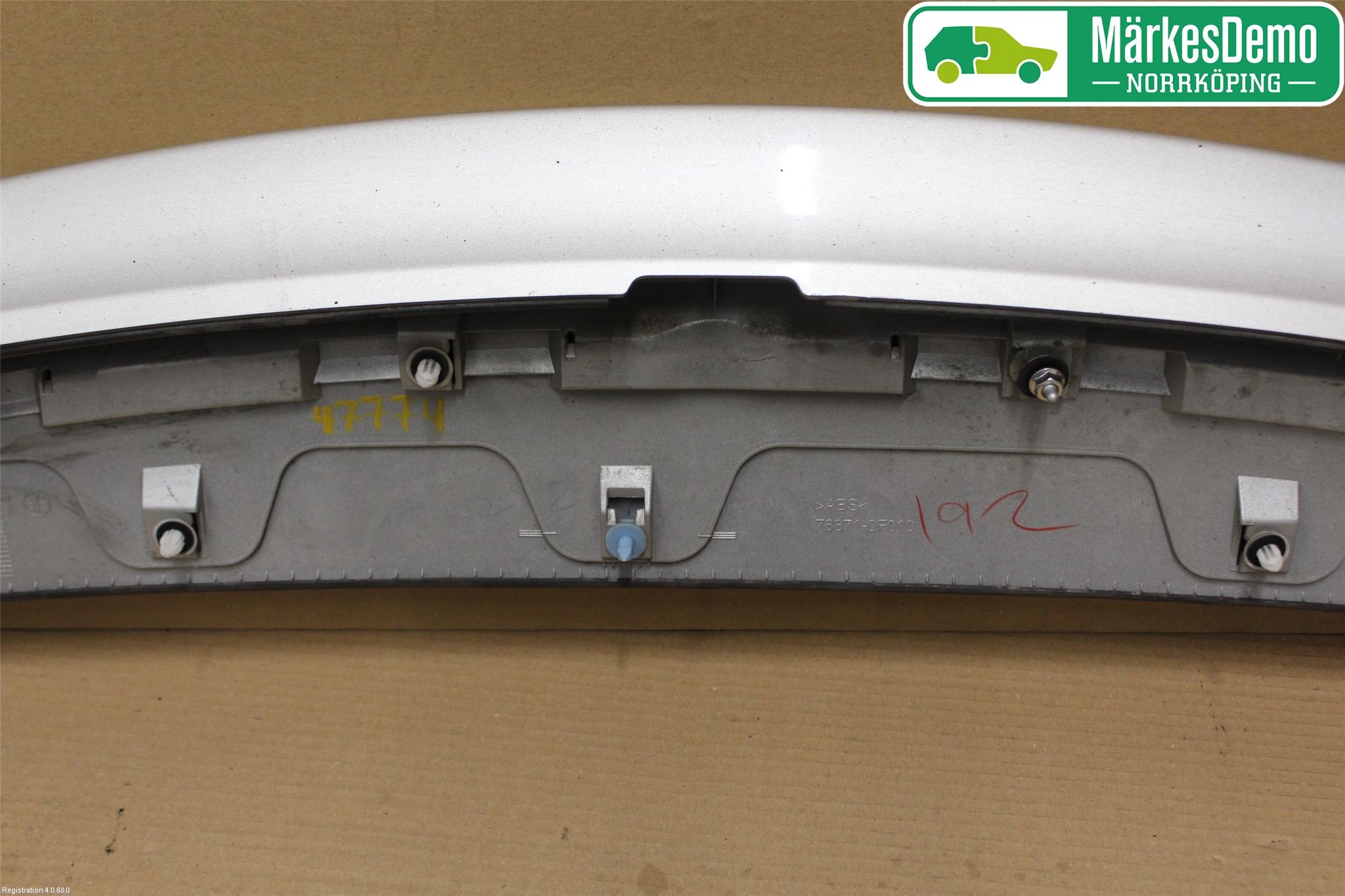 Toyota VERSO 09-18 Spoiler Bak