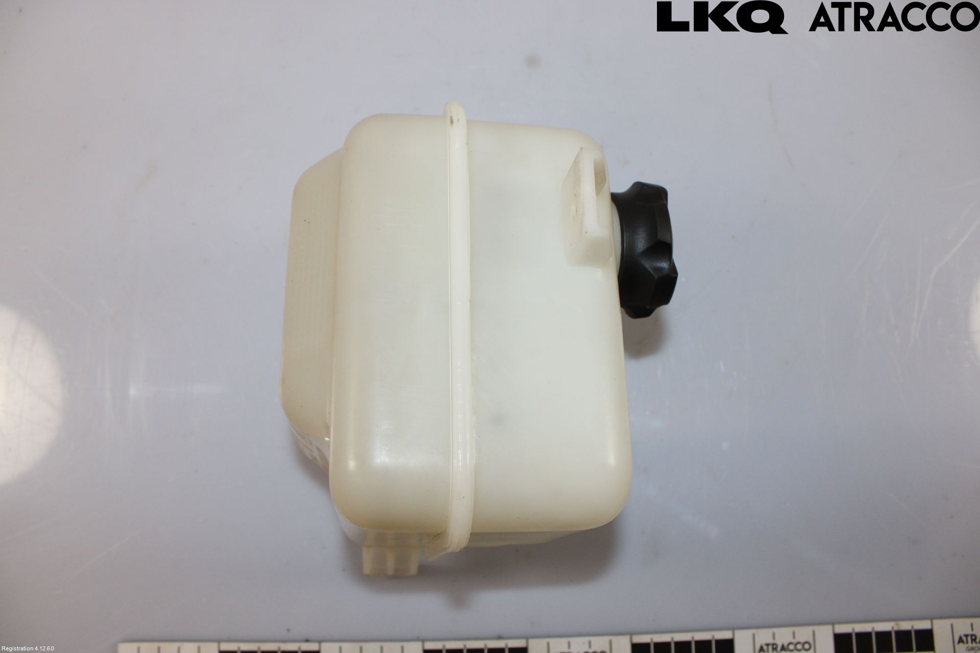 Kia SPORTAGE (SL) 11-15 Expansionstank