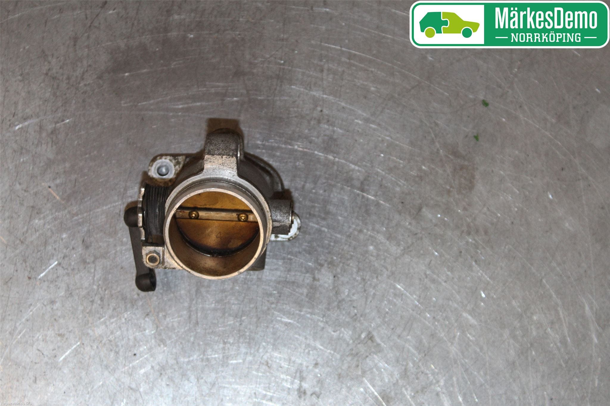 BMW 5 E60/61 Sed/Tou 02-10 Injspjällhus