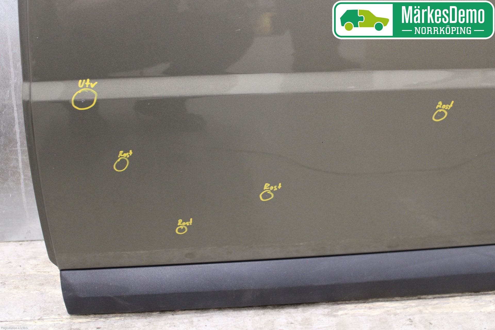 Volvo V70 08-13 Dörr Bak Vänster