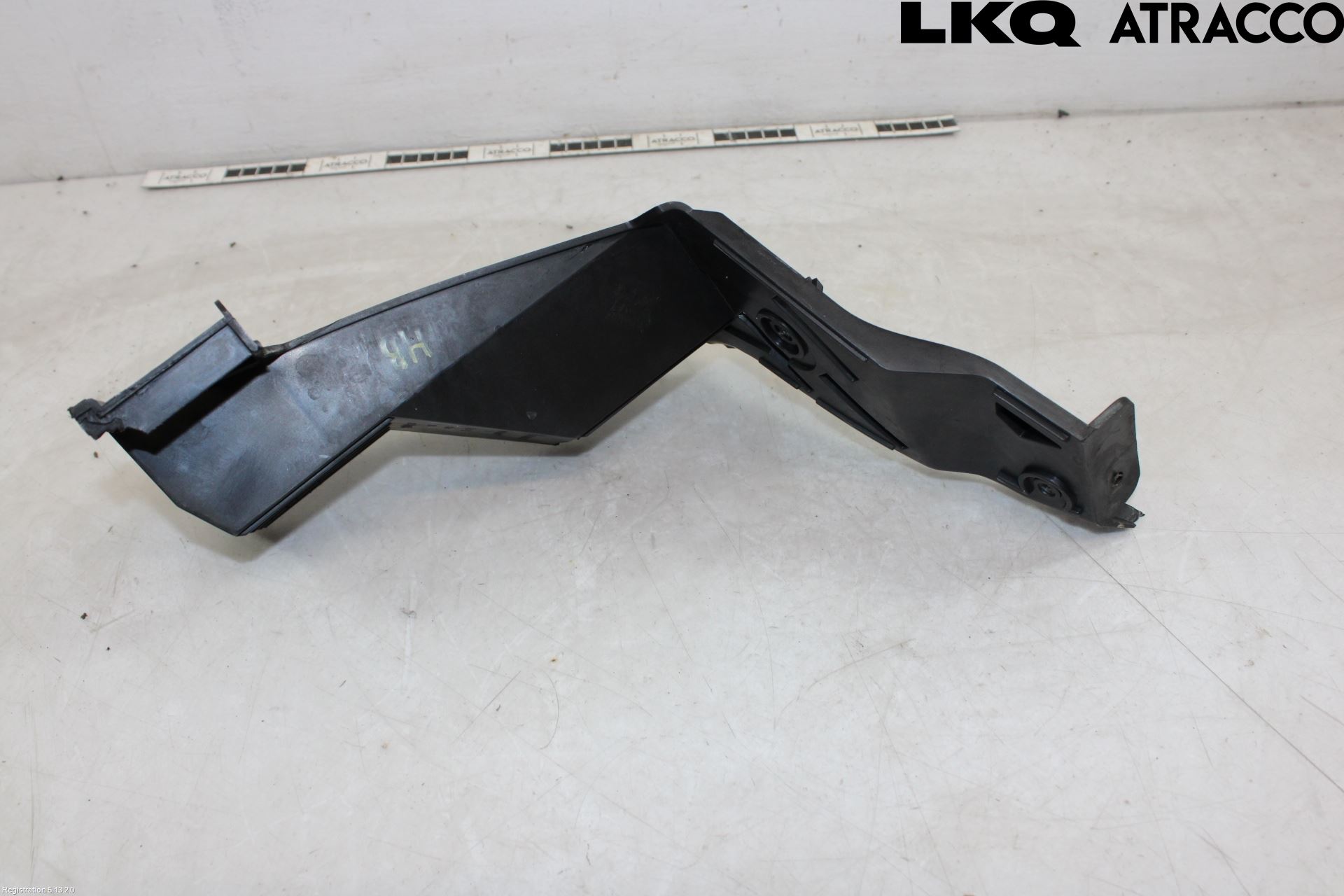Volkswagen VW POLO 05-09 Stötfångarfäste Bak Hö