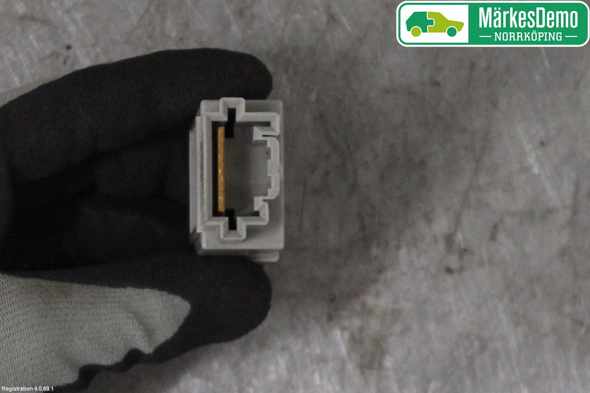 Mitsubishi OUTLANDER 01-07 Strömställare Ljus