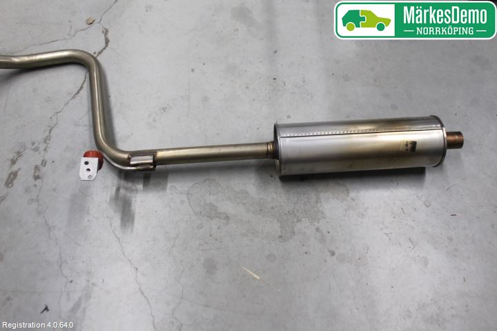 Skoda SCALA 19- Avgasrör Främre-Mitt-Bak