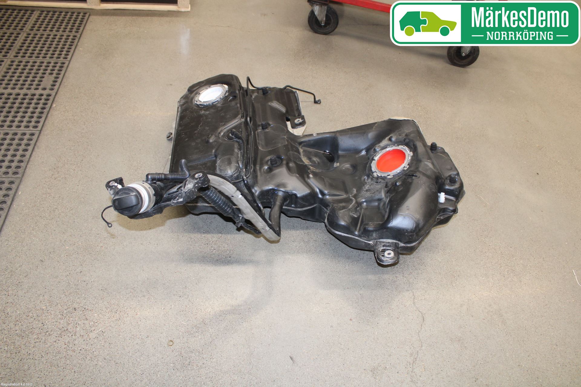 Audi A6/S6 4G 11-18 Bränsletank Insprutning