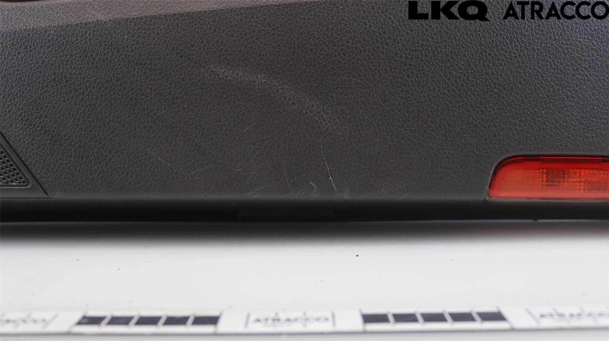 Skoda SUPERB 16-24 Dörrklädsel Hö