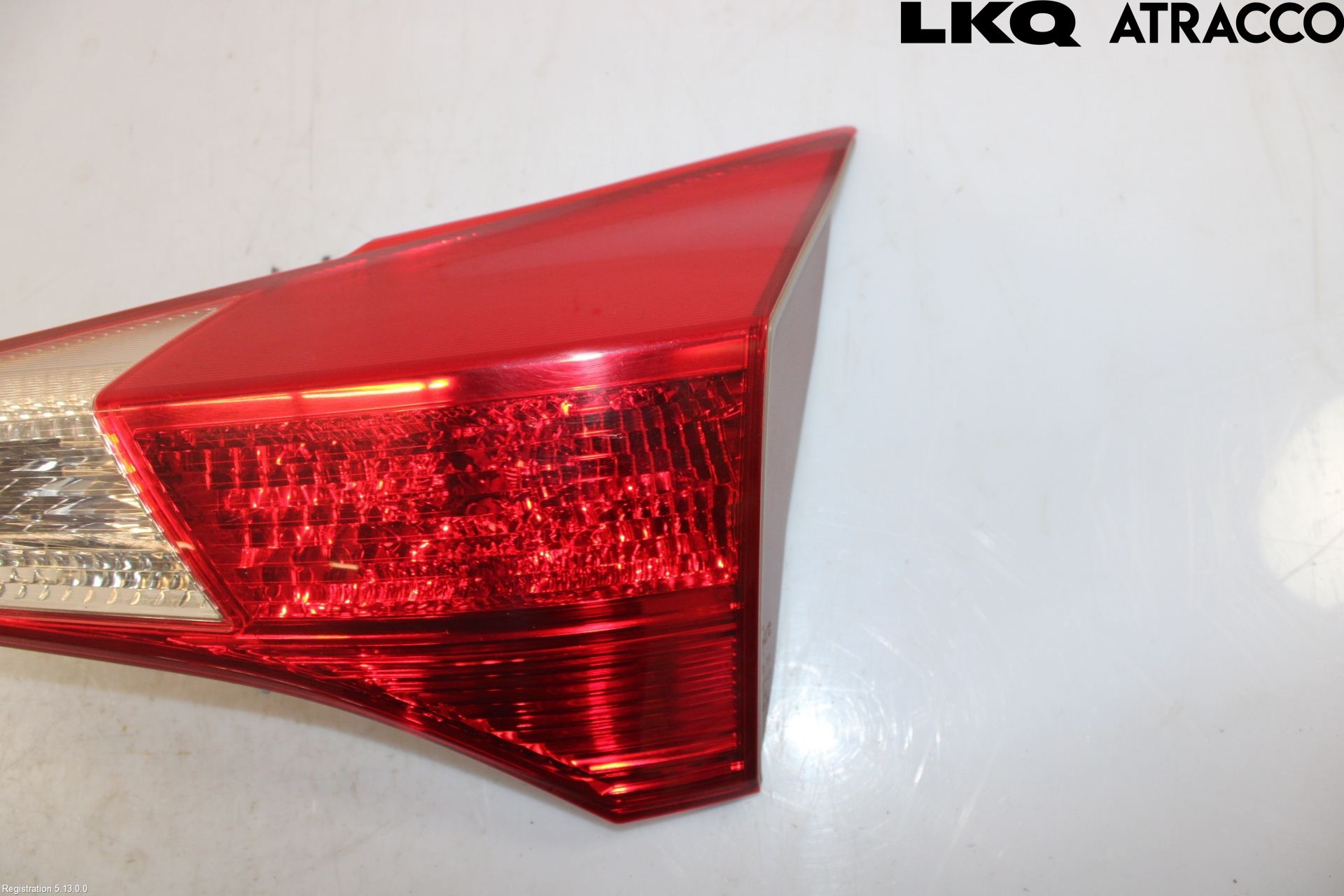 Toyota RAV4 13-18 Bakljus Lucka Hö