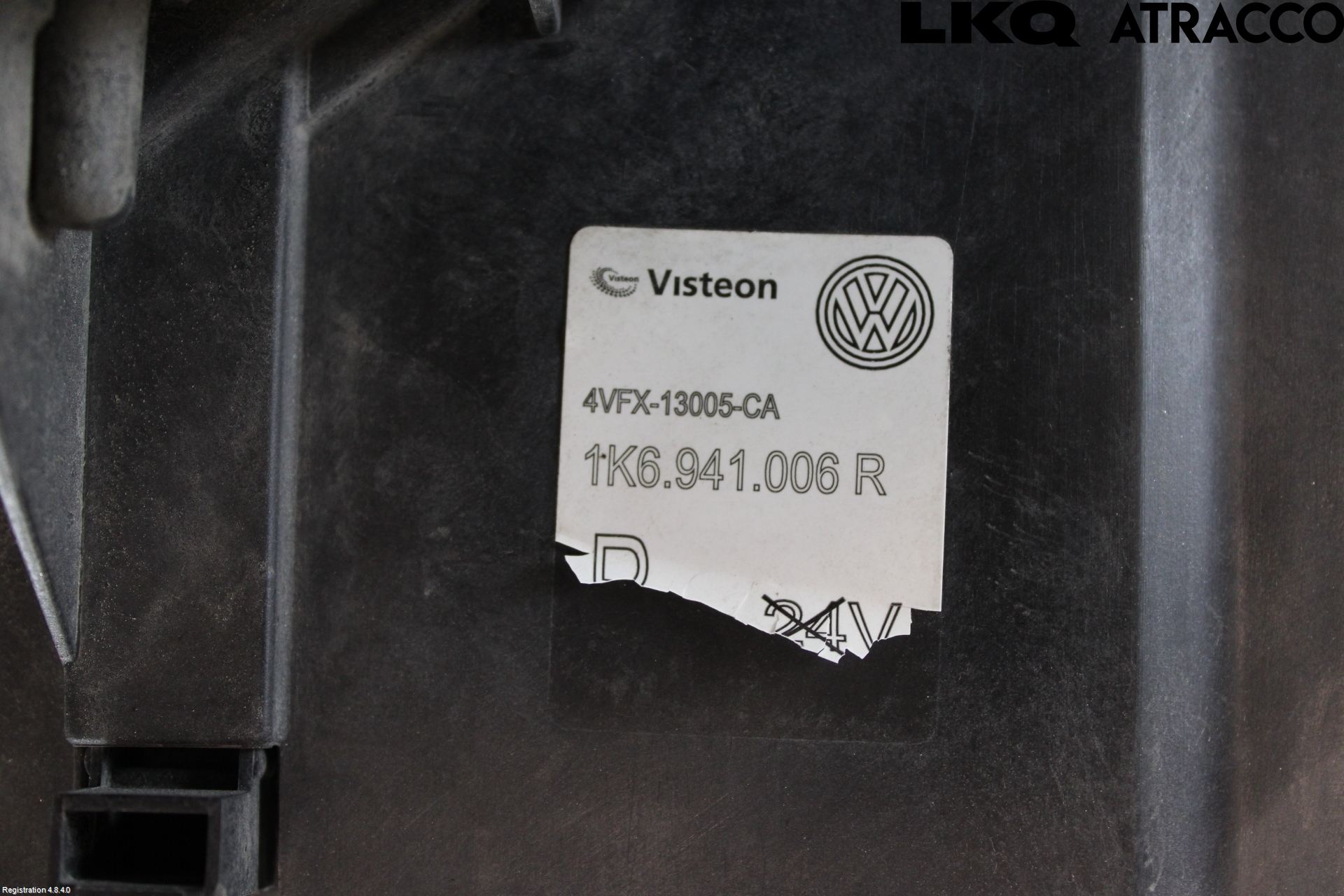 Volkswagen VW GOLF V 04-09 Strålkastare Höger