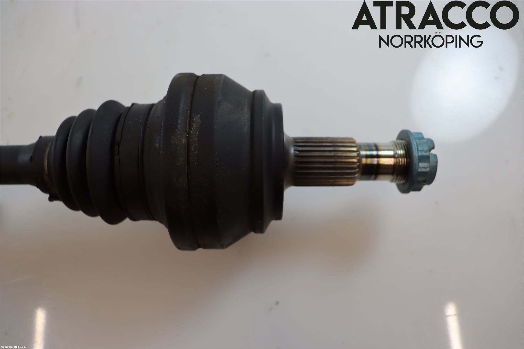 Mercedes-Benz MB E-KLASS (W213) 16-23 Drivaxel Bak Vänster