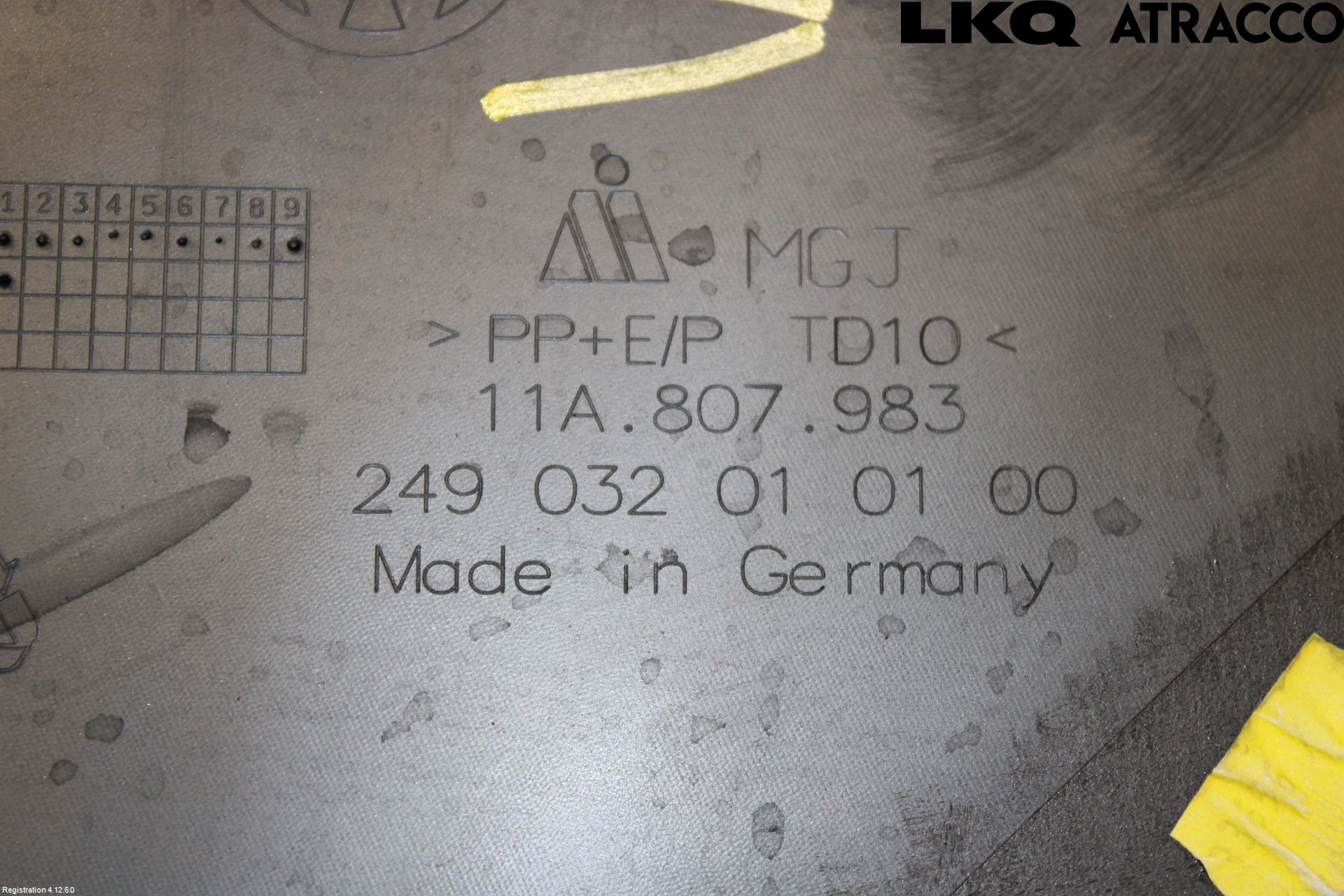 Volkswagen VW ID.4 21- Stötfångardel Bak Vä