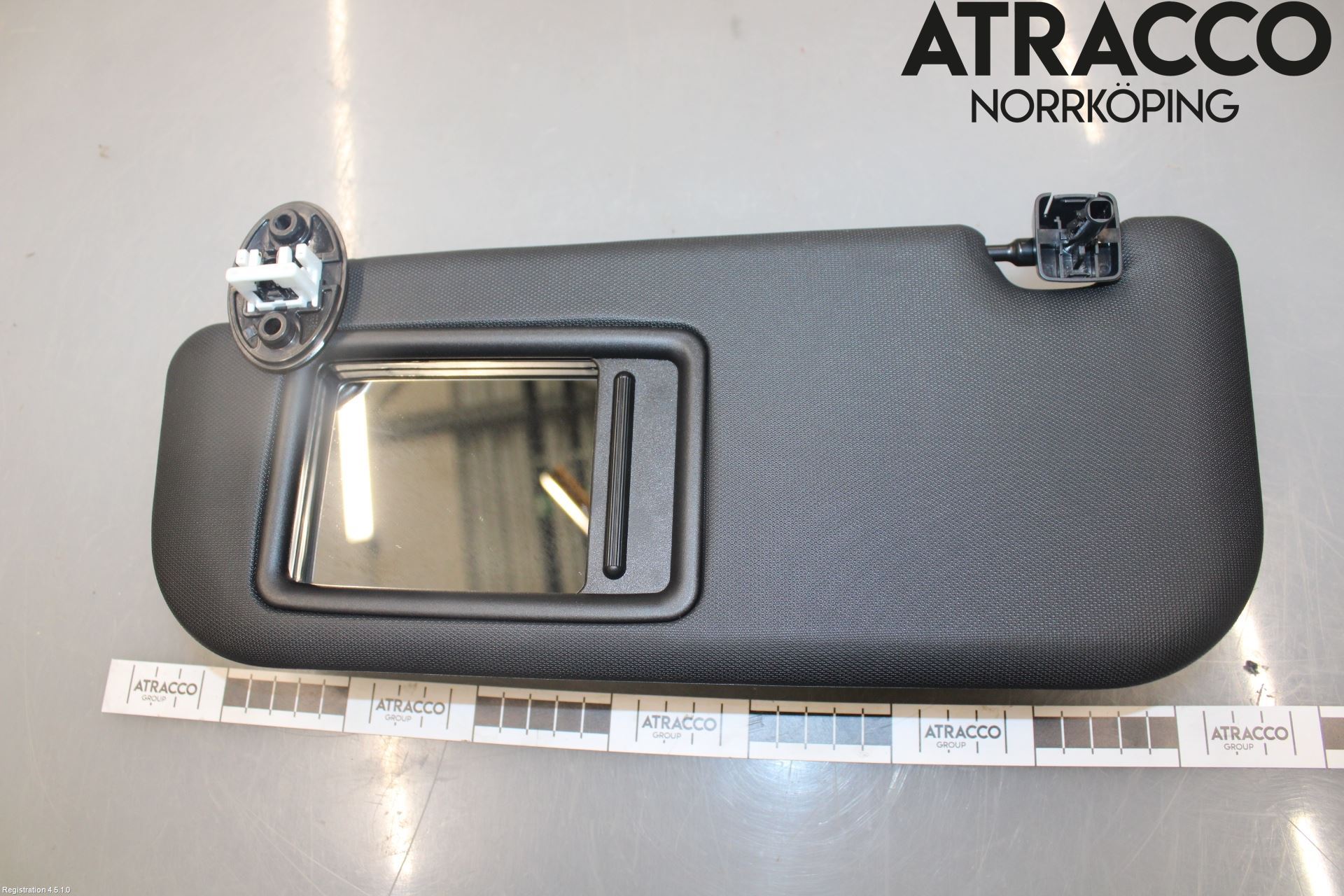 Toyota RAV4 19- Solskydd