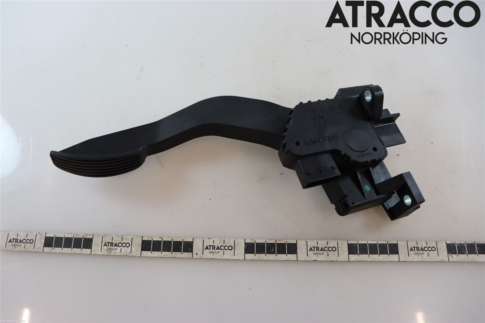 Iveco DAILY 14->> Gaspedal