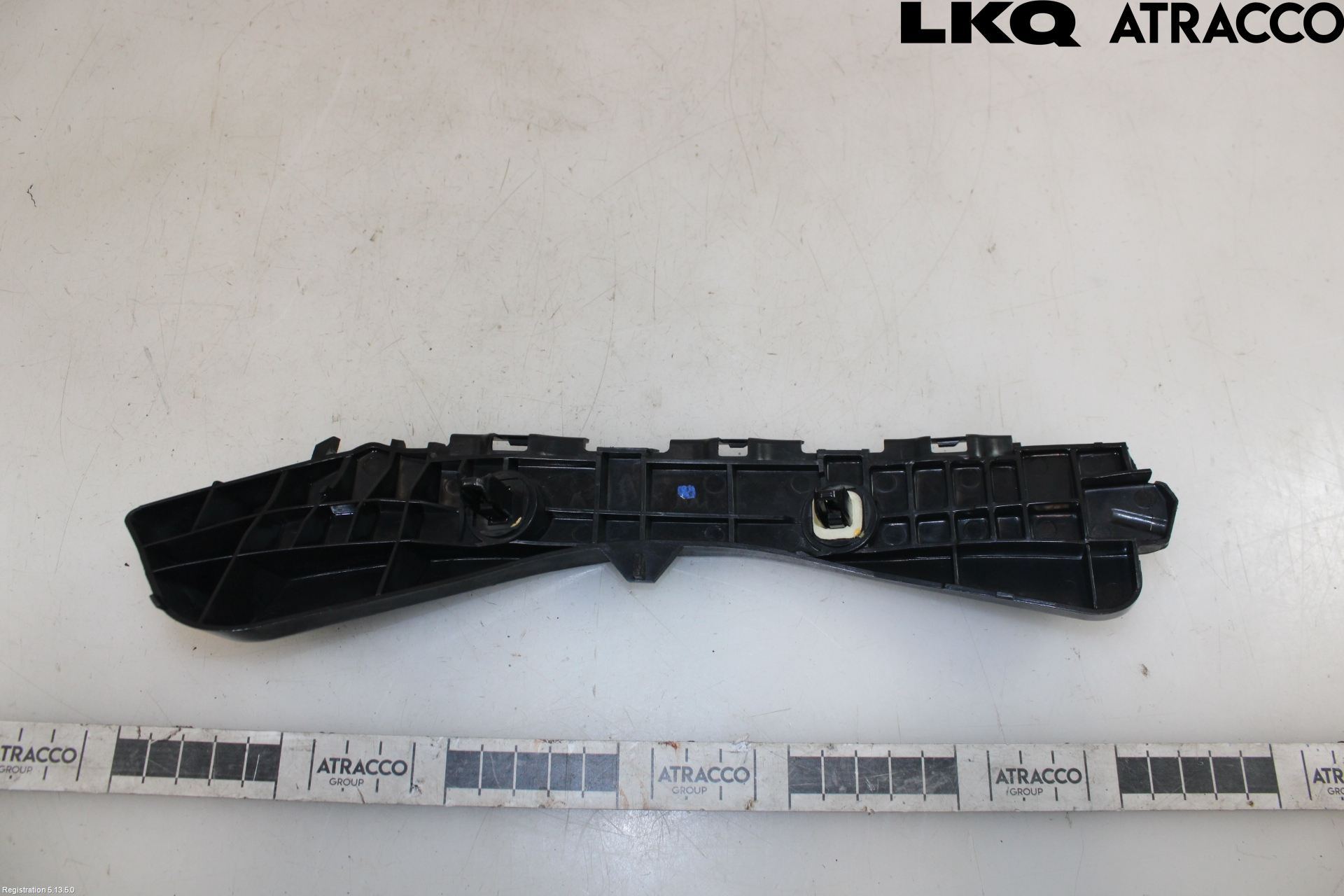 Toyota AURIS 10-12 Stötfångarfäste Bak Vä