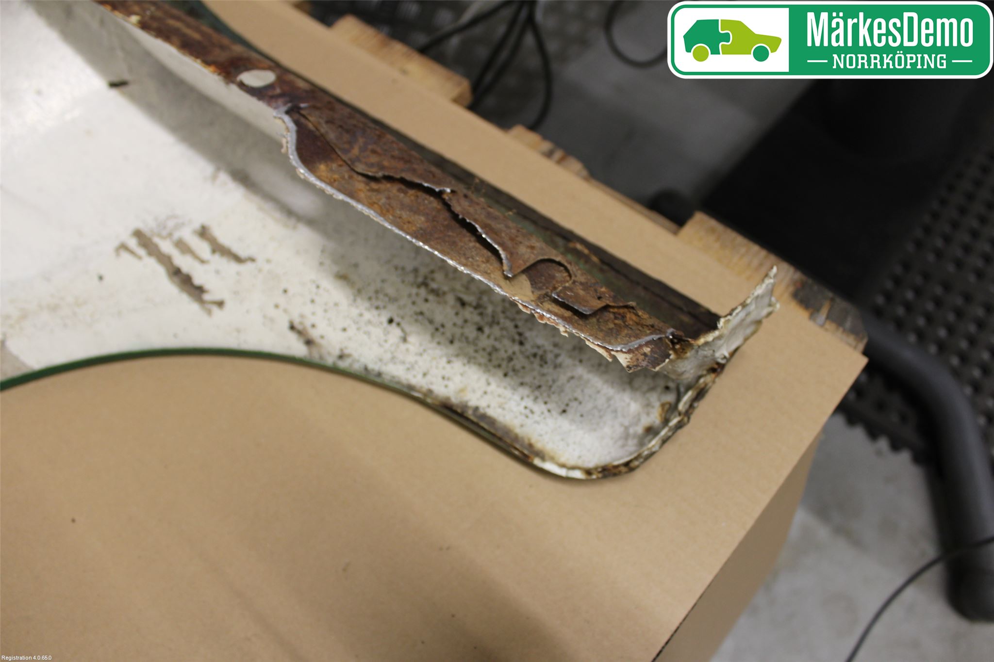 BMC ÖVRIGT/DIREKTIMPORT Skärm Fram Höger