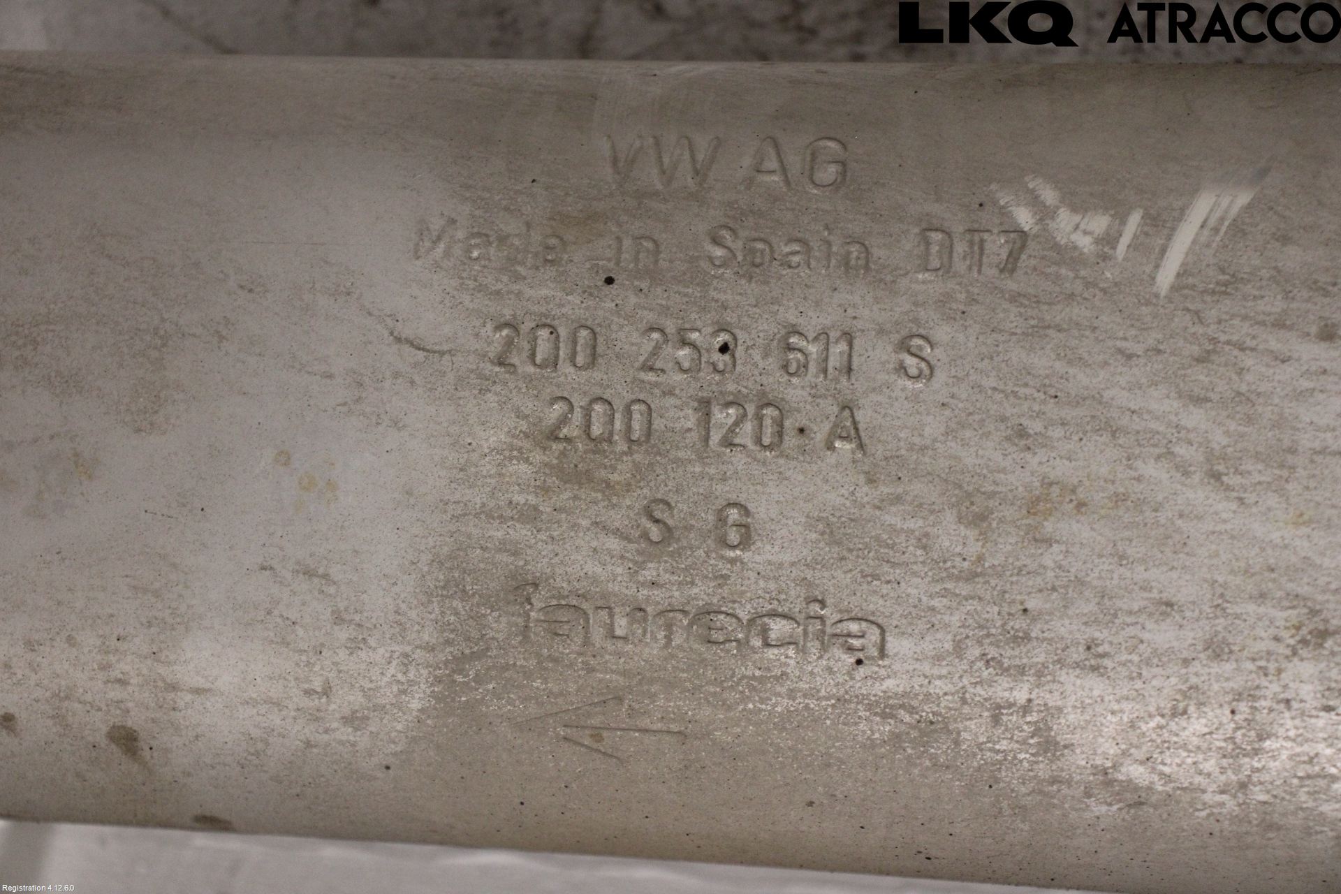 Volkswagen VW TAIGO 22- Avgas Halvsats