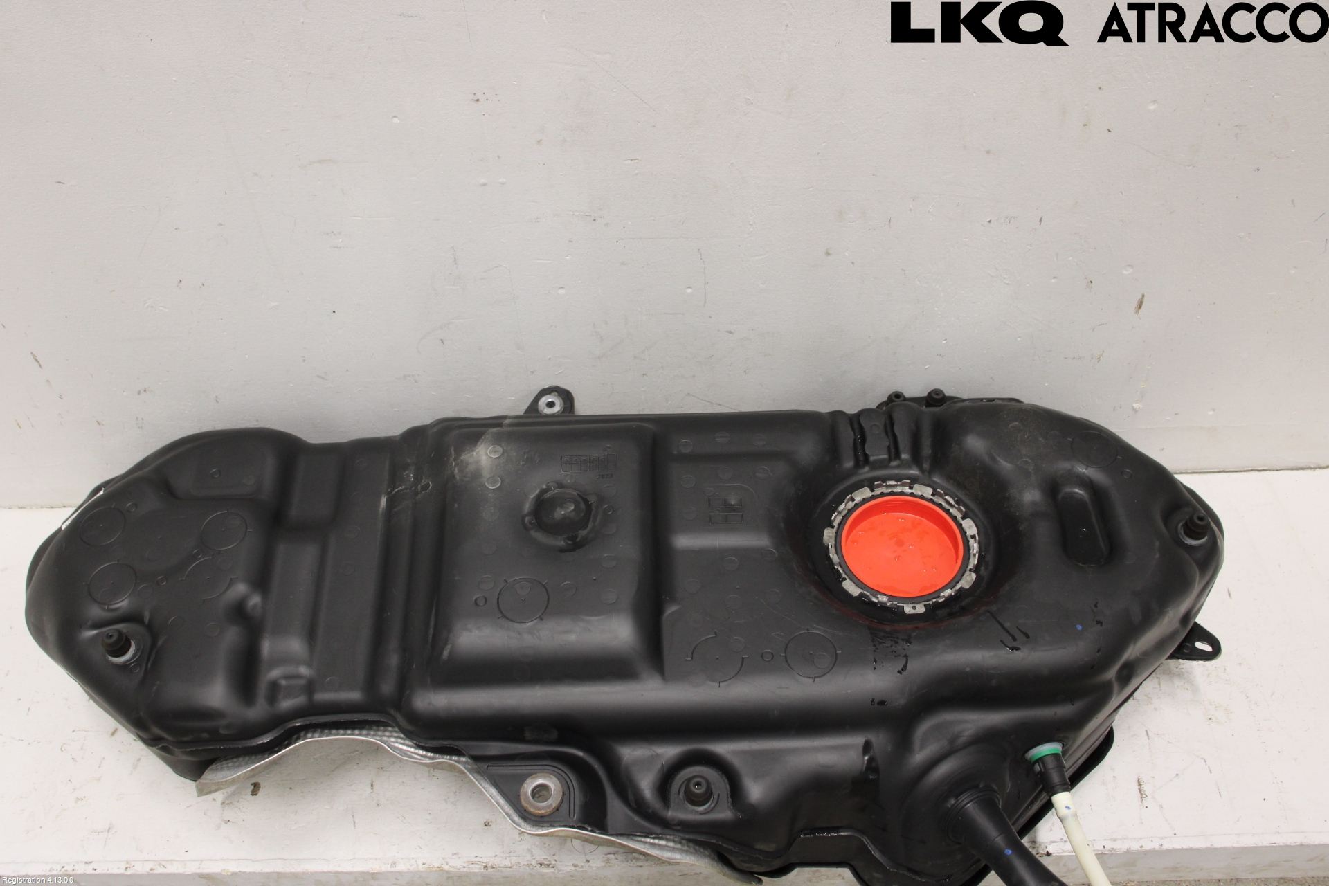 Volkswagen VW TOUAREG CR 18- Bränsletank Diesel