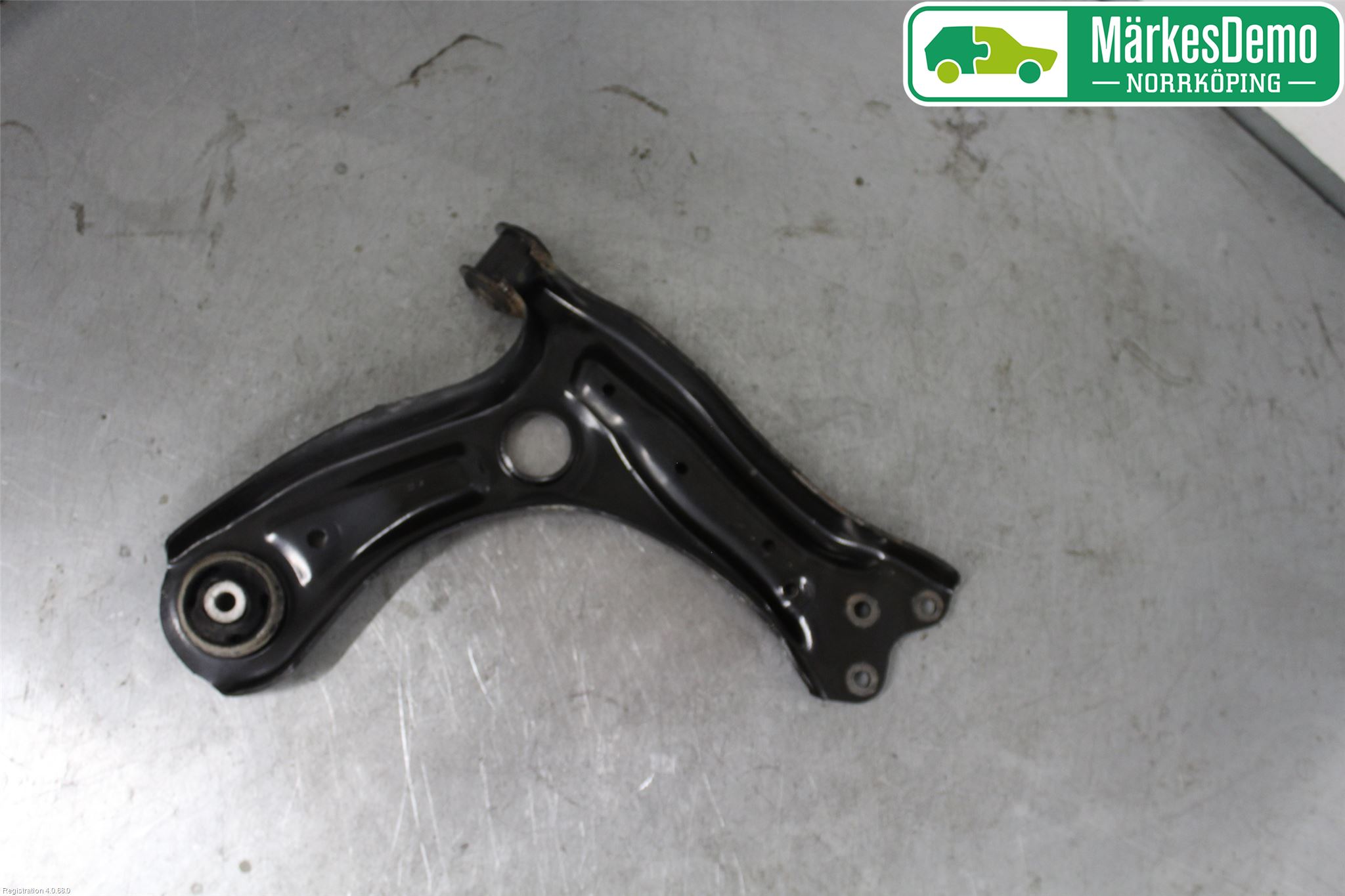 Volkswagen VW POLO 10-17 Bärarm Fram Undre Vä