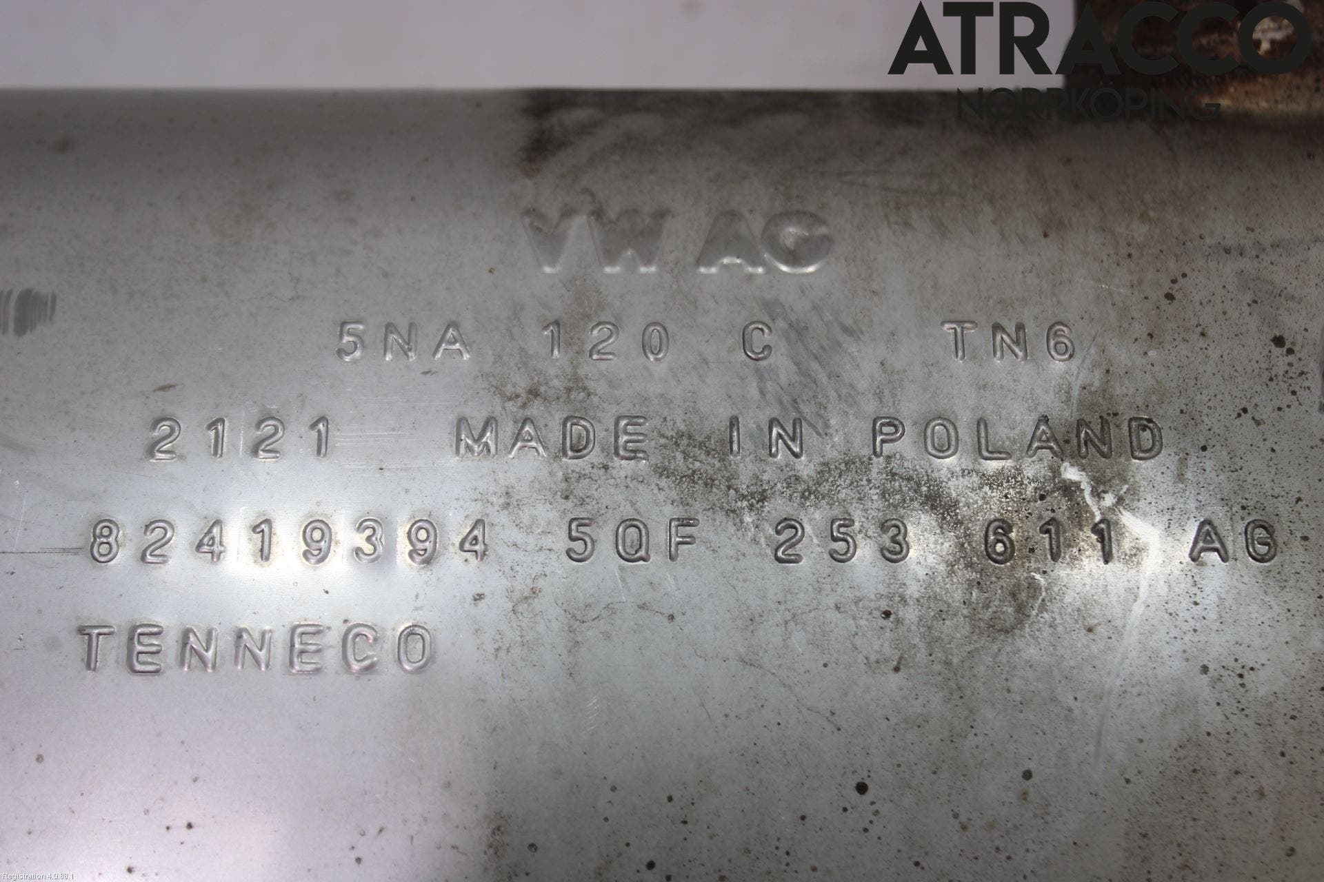 Audi Q3 F3 19- Avgas Bakre Dämpare