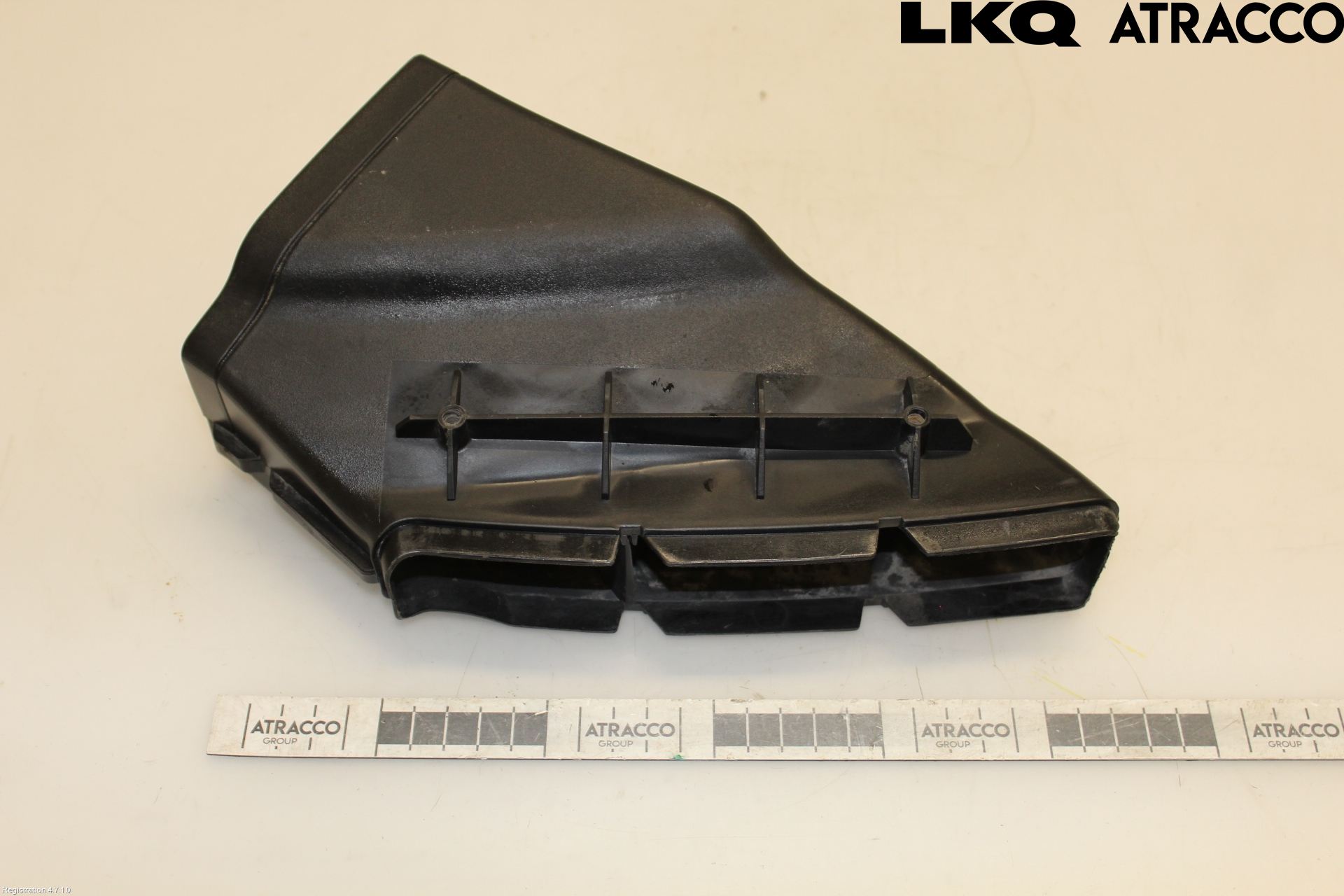 Audi A6/S6     05-11 Deflektor Plåt-Plast Kylning