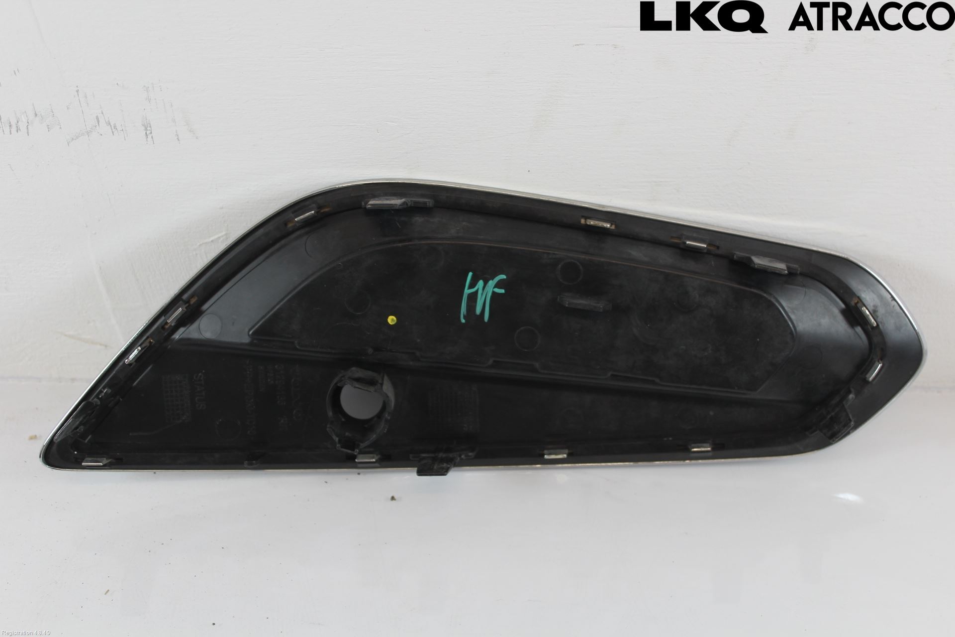 Volvo V60 11-13 Stöt Utfyllnad-List-Grill