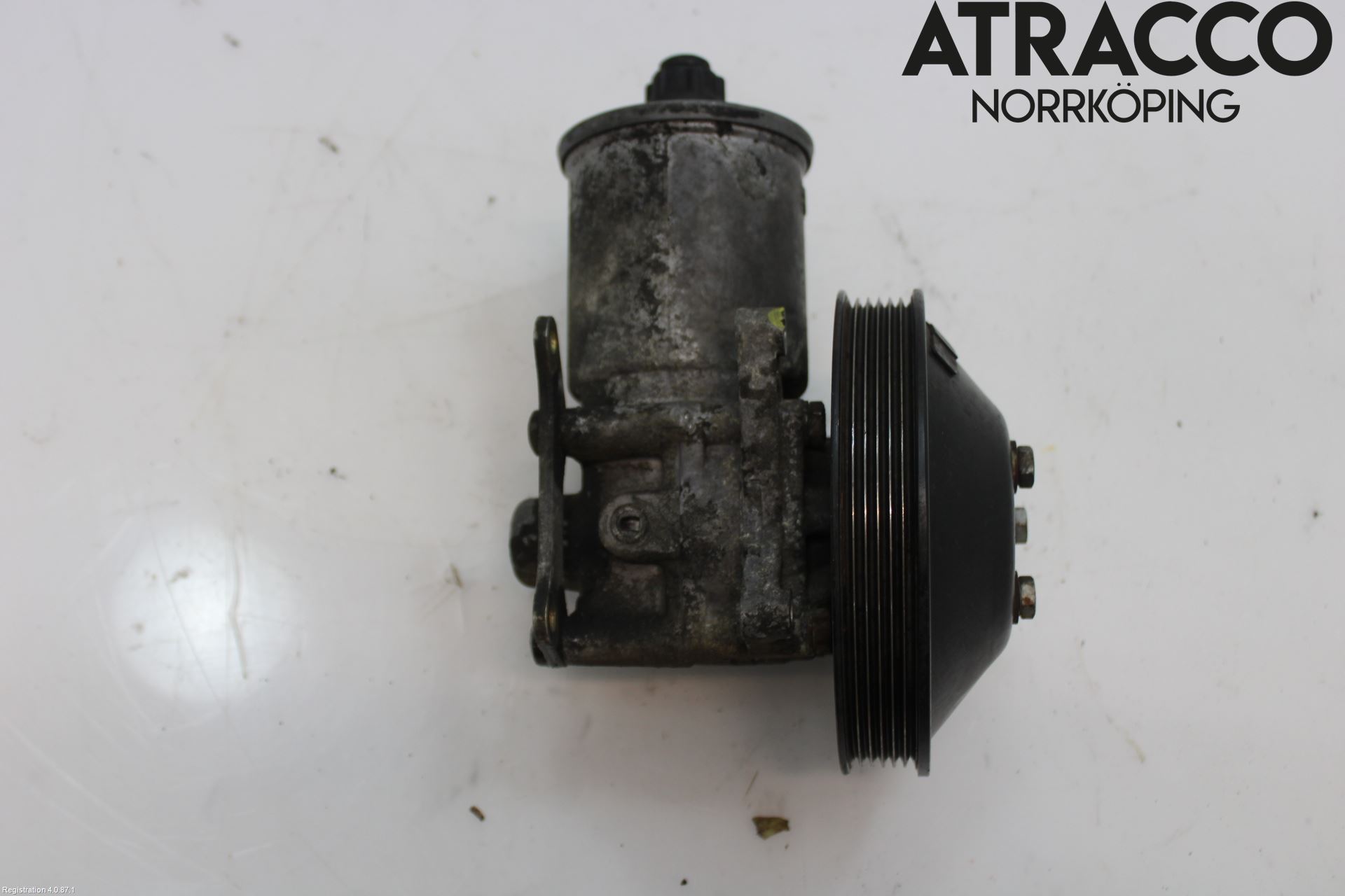 Mercedes-Benz MB 190    (W201) 82-93 Styrservopump