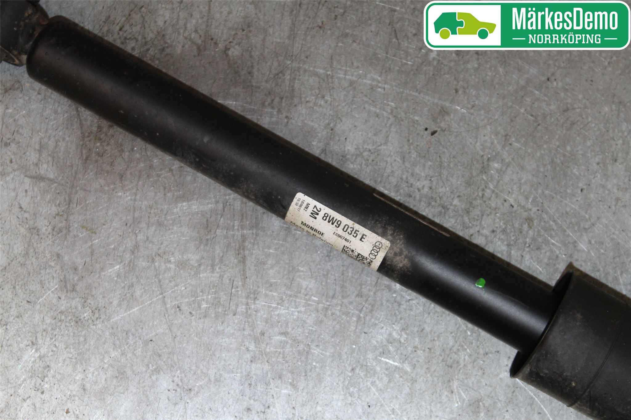 Audi A4/S4 B9 16-19 Stötdämpare Bak