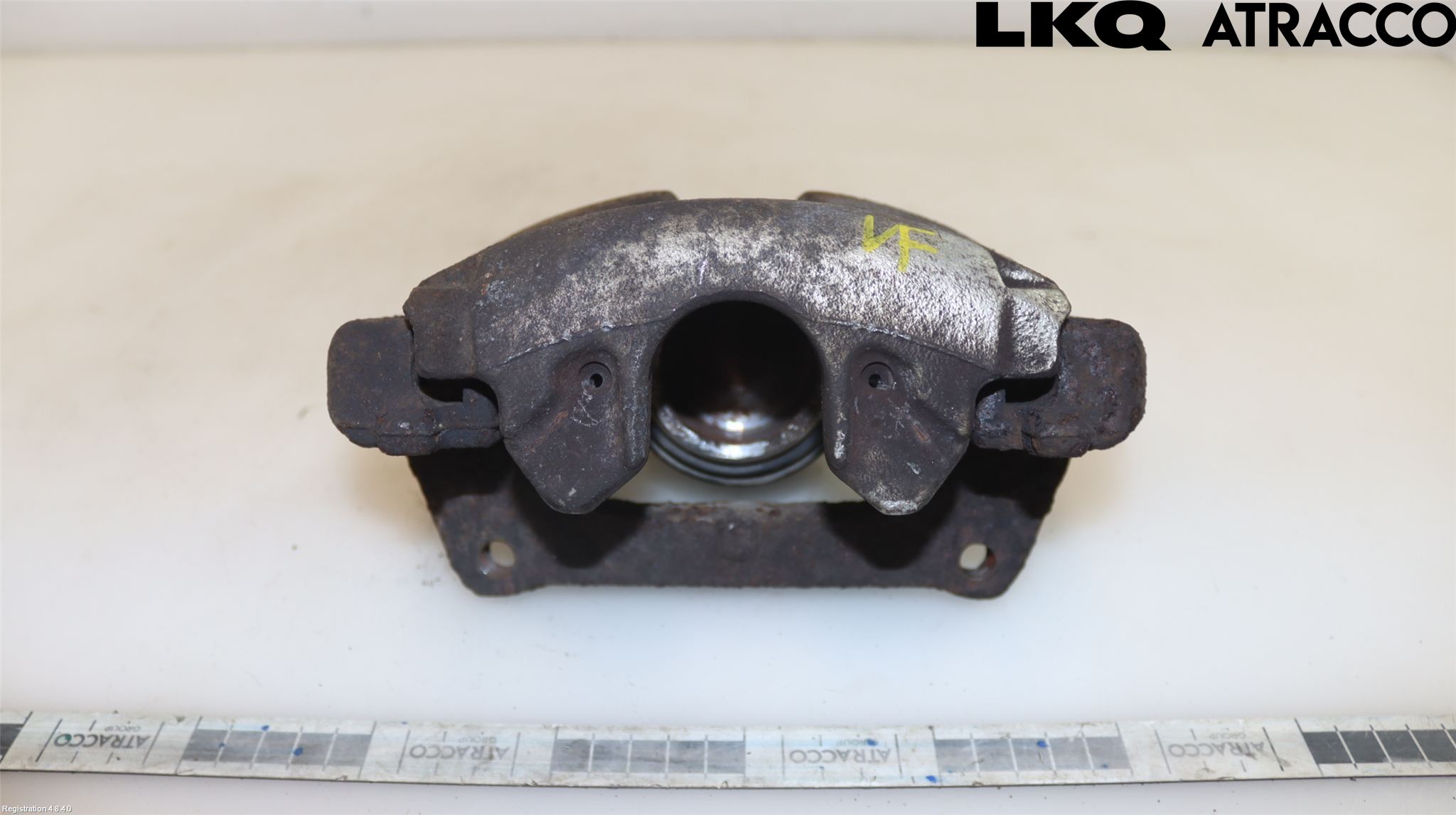 Volvo V70 00-04 Bromsok Fram Vänster