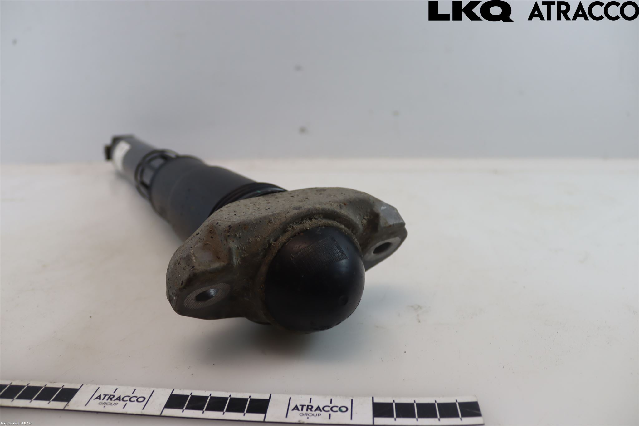 Volkswagen VW ID.4 21- Stötdämpare Bak