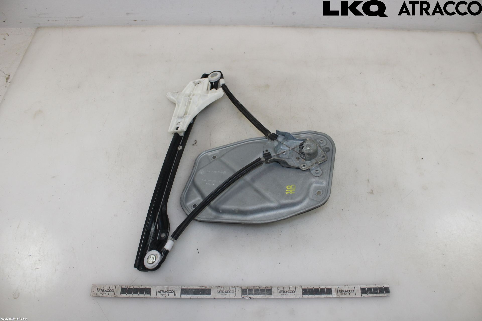 Volkswagen VW GOLF V 04-09 Fönsterhissats Manuell