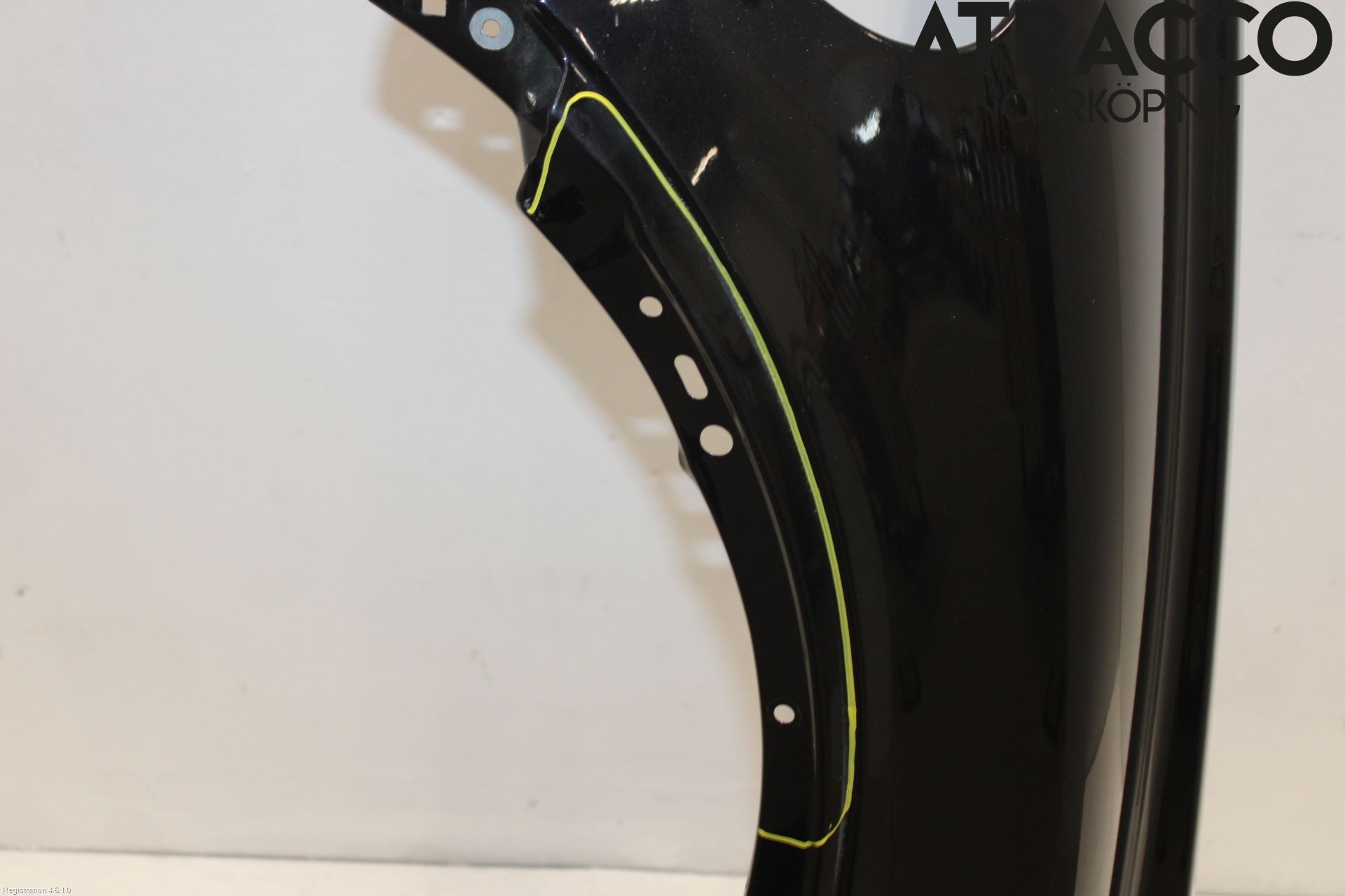 Volvo C30 07-10 Skärm Fram Vänster