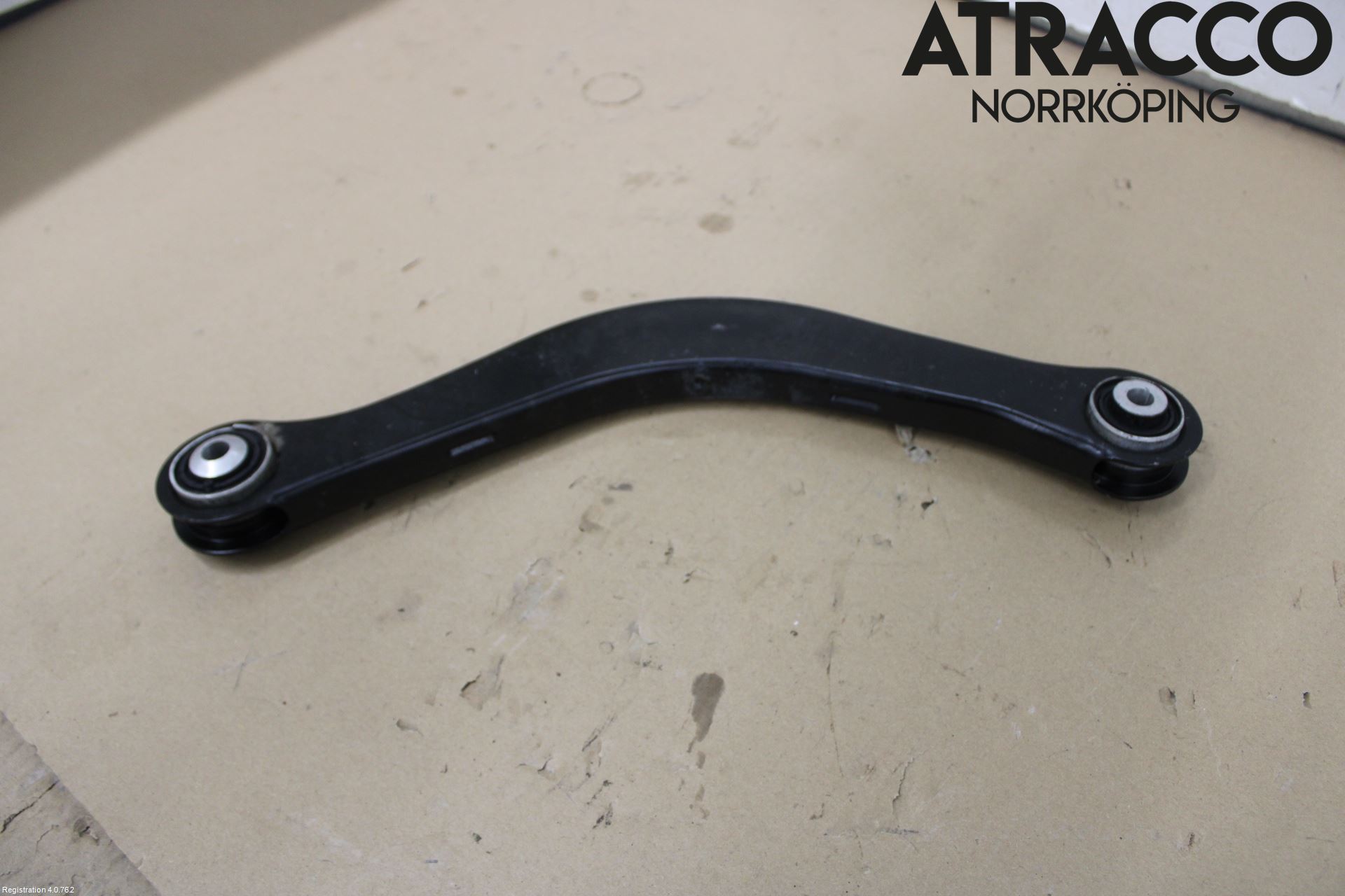 Audi A4/S4 B9 16-19 Bärarm Bak Övre Vänster