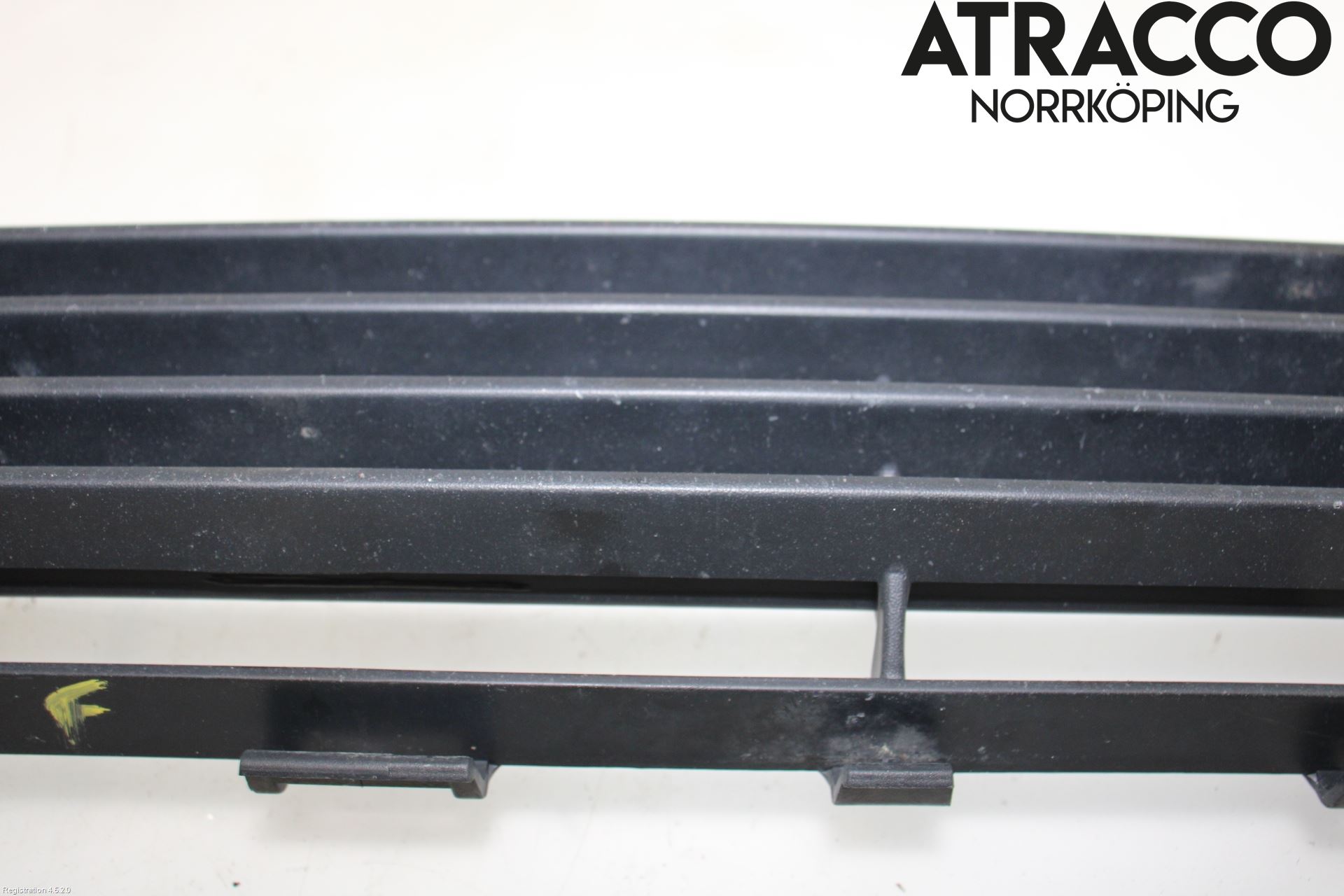 Toyota AVENSIS 03-06 Grill-Galler