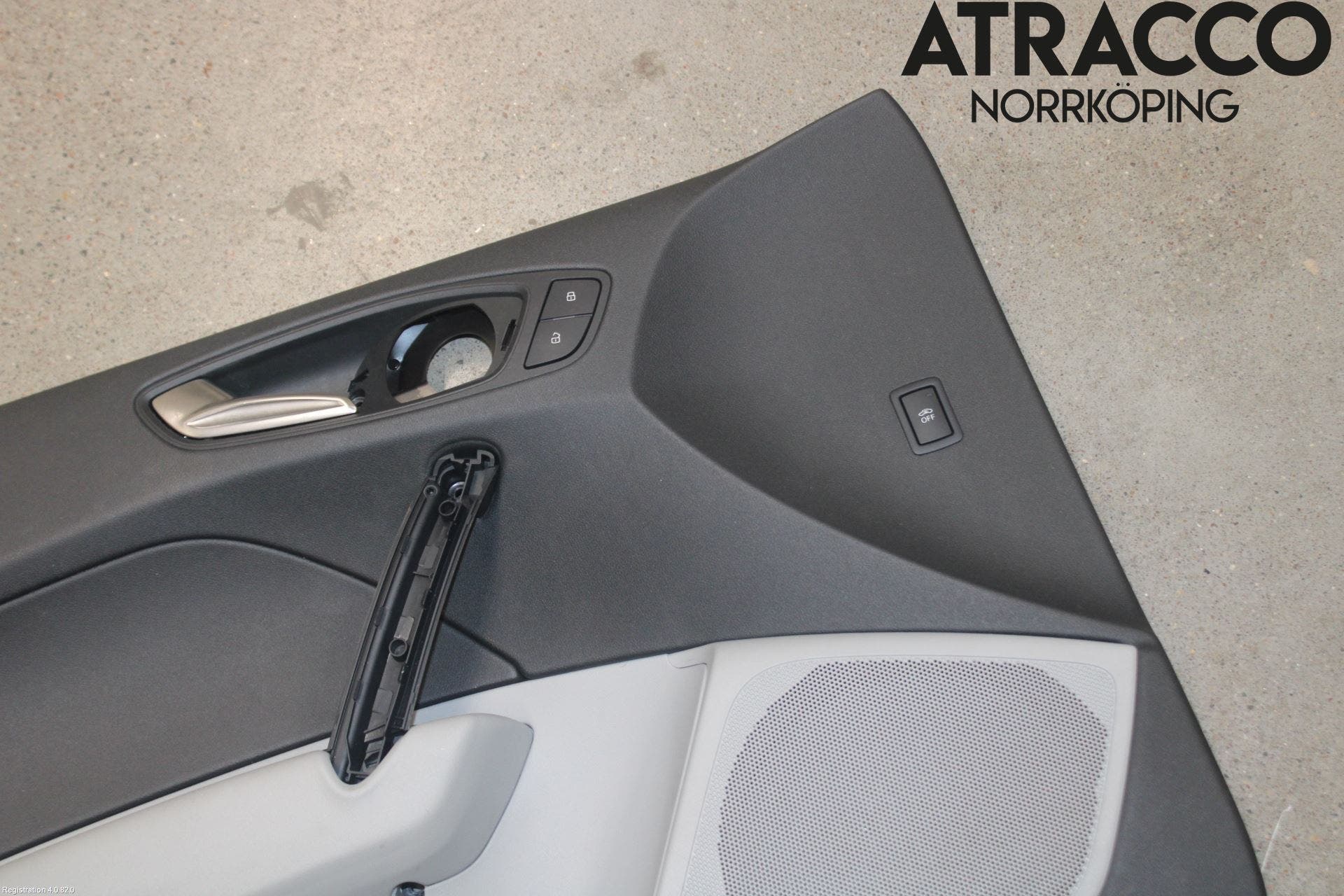 Audi A1/S1 11-18 Dörrklädsel Vä