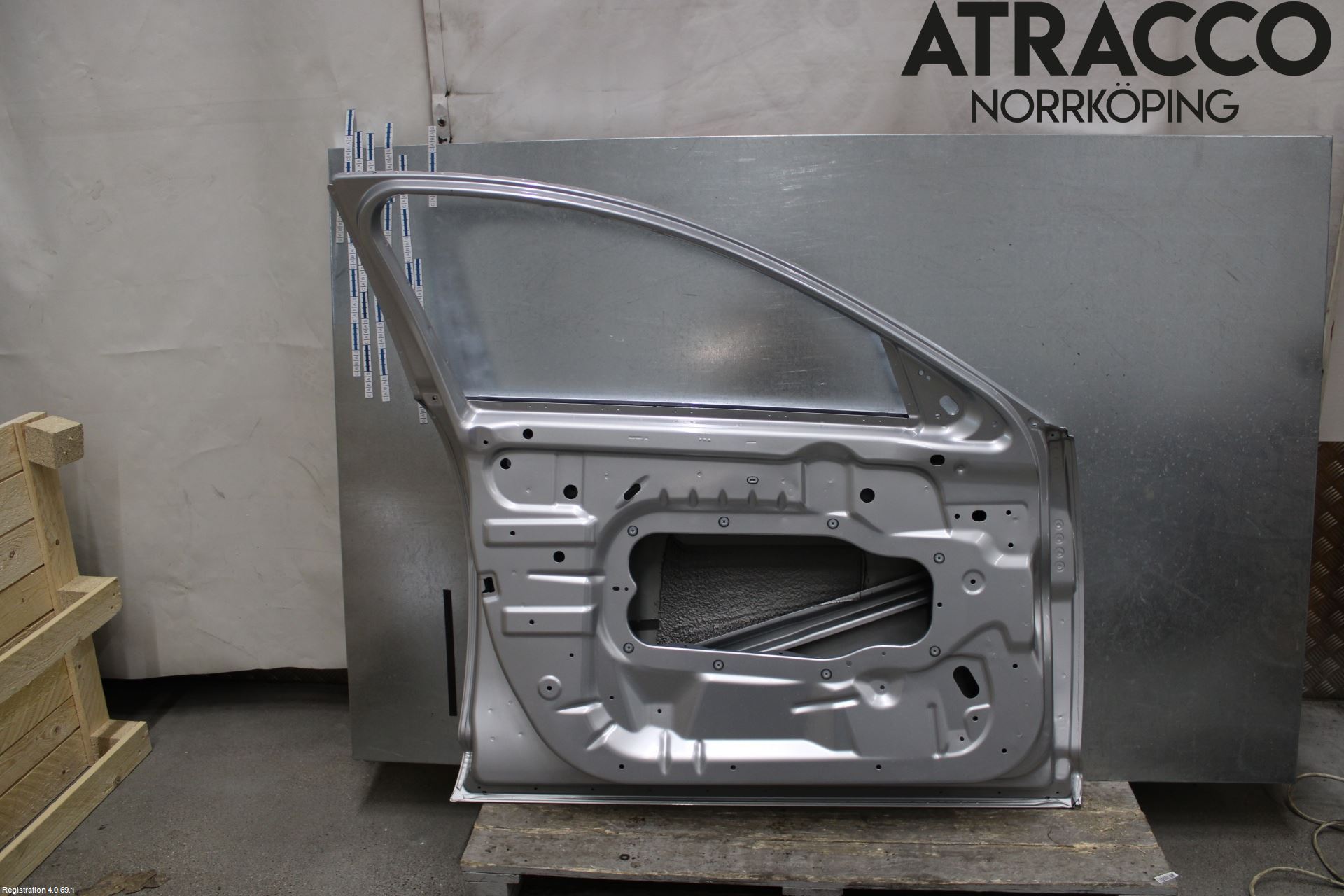 Jaguar XF 08-15 Dörr Fram Vänster