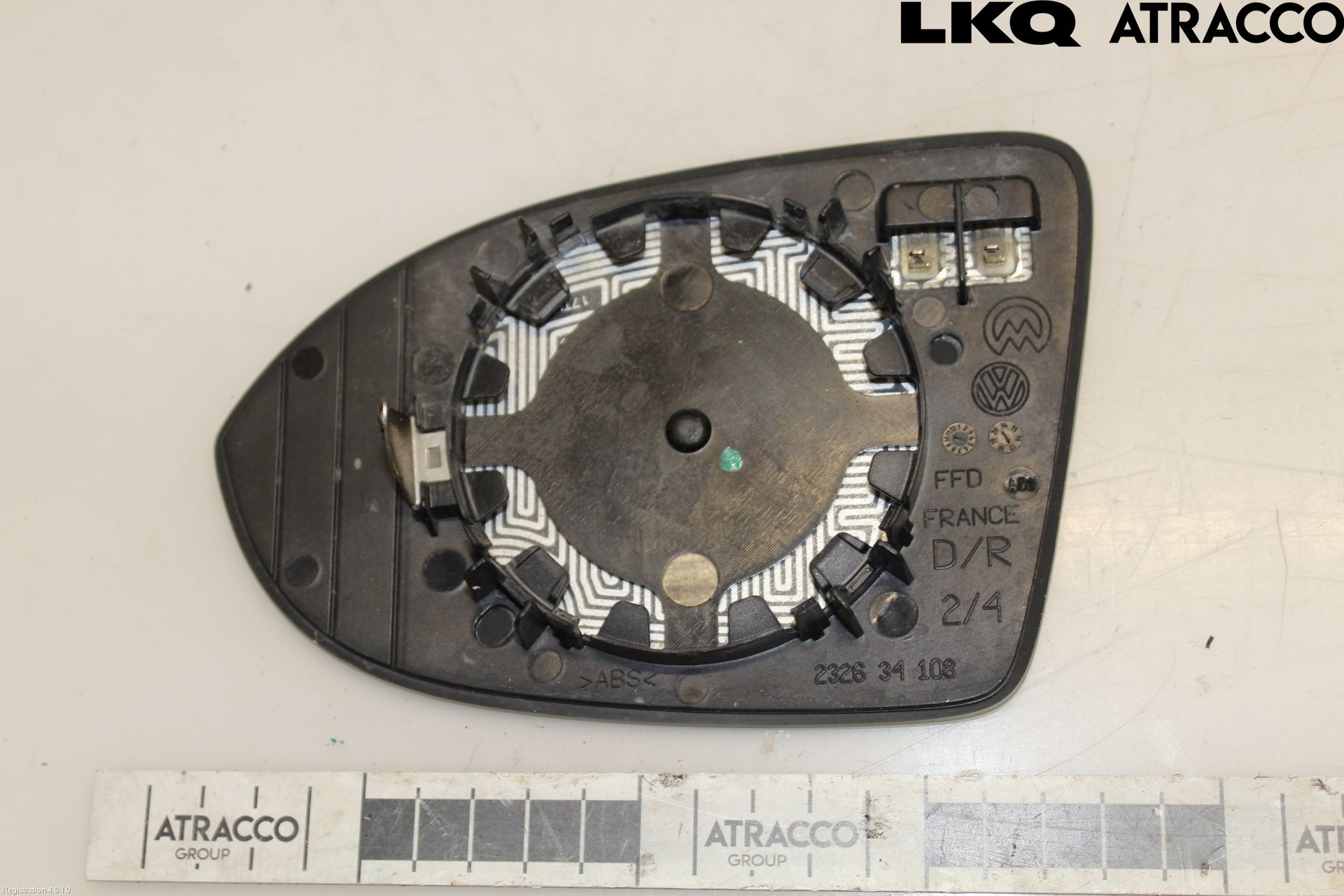 Volkswagen VW PASSAT 15-19 Spegelglas Hö